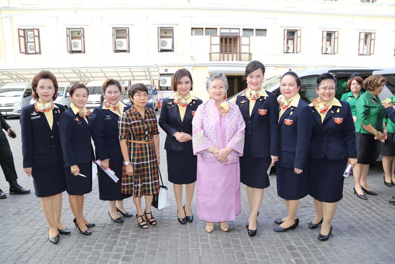 033 วันคล้ายวันสถาปนาสมาคมภริยาข้าราชการสำนักงานปลัดกระทรวงกลาโหม ครบรอบ ๒๕ ปี เมื่อวันที่ ๙ พฤศจิกายน ๒๕๕๘