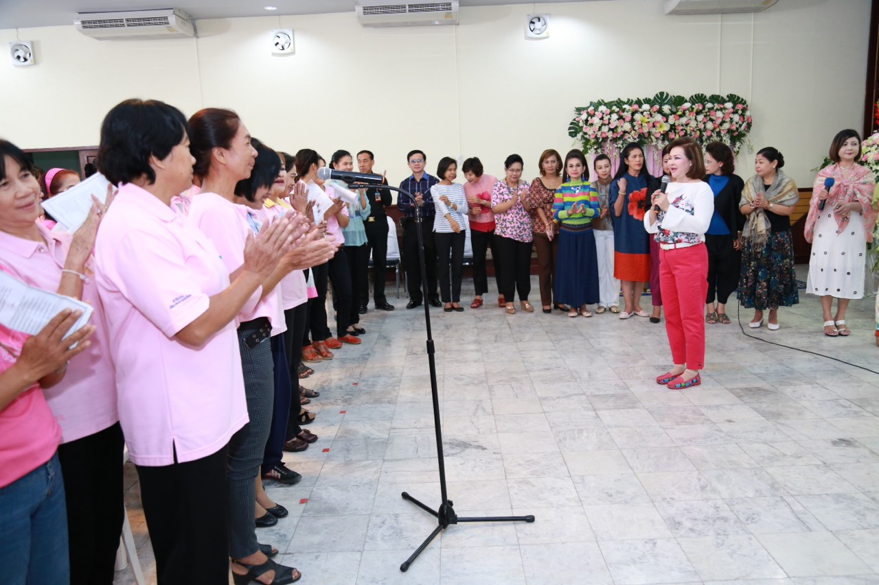078 นายกสมาคมภริยาฯ นำคณะกรรมการฯ ตรวจเยี่ยมการดำเนินโครงการทั้ง 4 โครงการ ณ.โรงงานวัตถุระเบิดทหาร