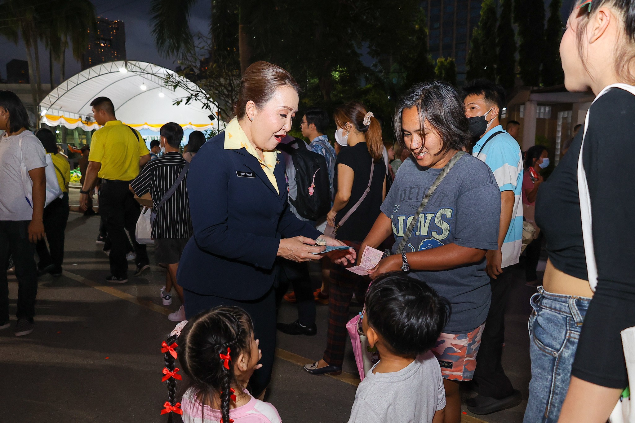๐๔๒ กิจกรรมการออกร้านงานกาชาด ประจำปี ๒๕๖๖