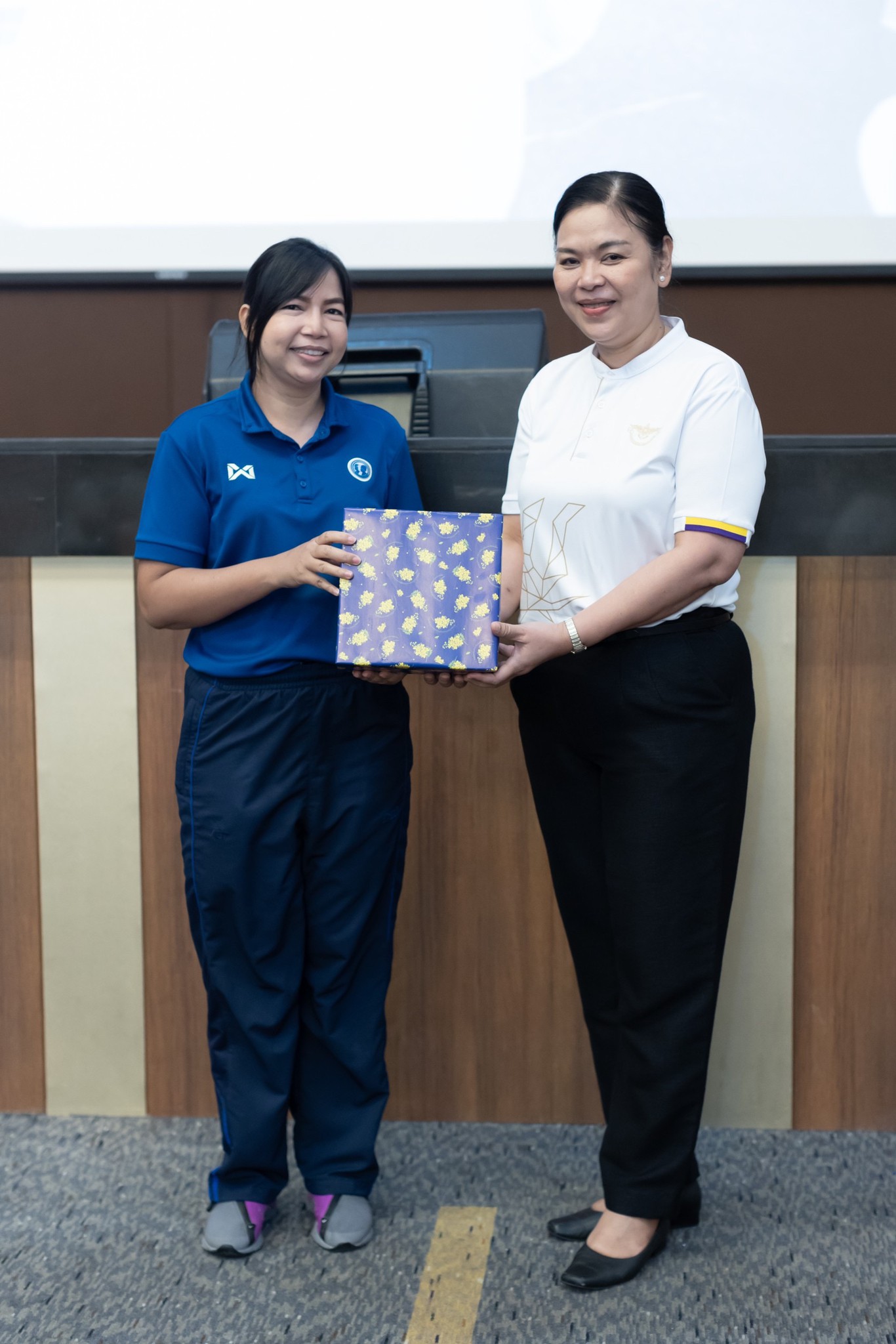 ๐๕๐ การจัดงานเลี้ยงขอบคุณข้าราชการและเจ้าหน้าที่ ที่ร่วมปฏิบัติงานเพื่อนพึ่ง (ภาฯ) และการออกร้านงานกาชาด ประจำปี ๒๕๖๖