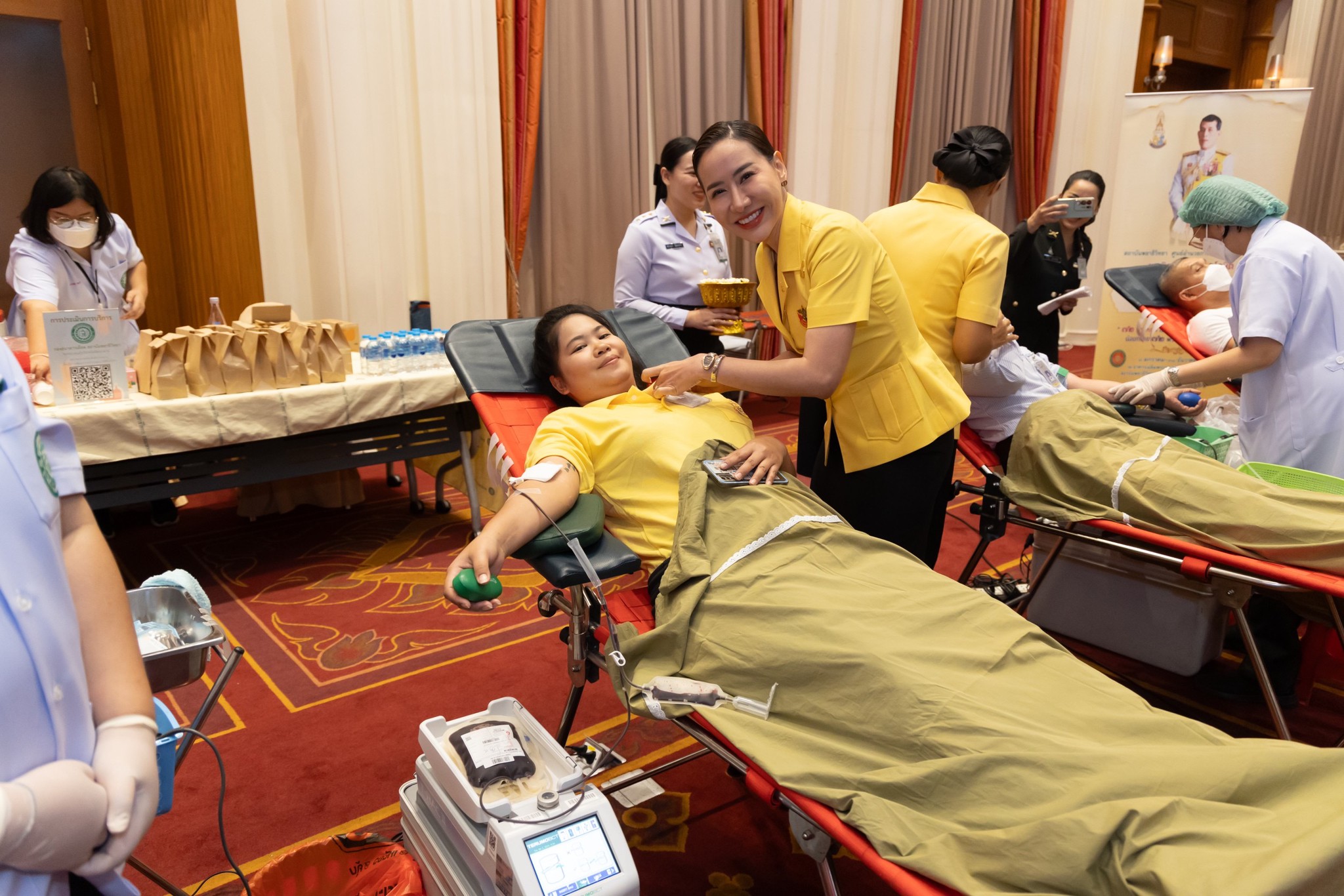 ๐๖๓ กิจกรรมบริจาคโลหิตถวายเป็นพระราชกุศล เนื่องในโอกาสวันคล้ายวันพระราชสมภพ สมเด็จพระกนิษฐาธิราชเจ้า กรมสมเด็จพระเทพรัตนราชสุดาฯ สยามบรมราชกุมารี (๒ เมษายน ๒๕๖๗)