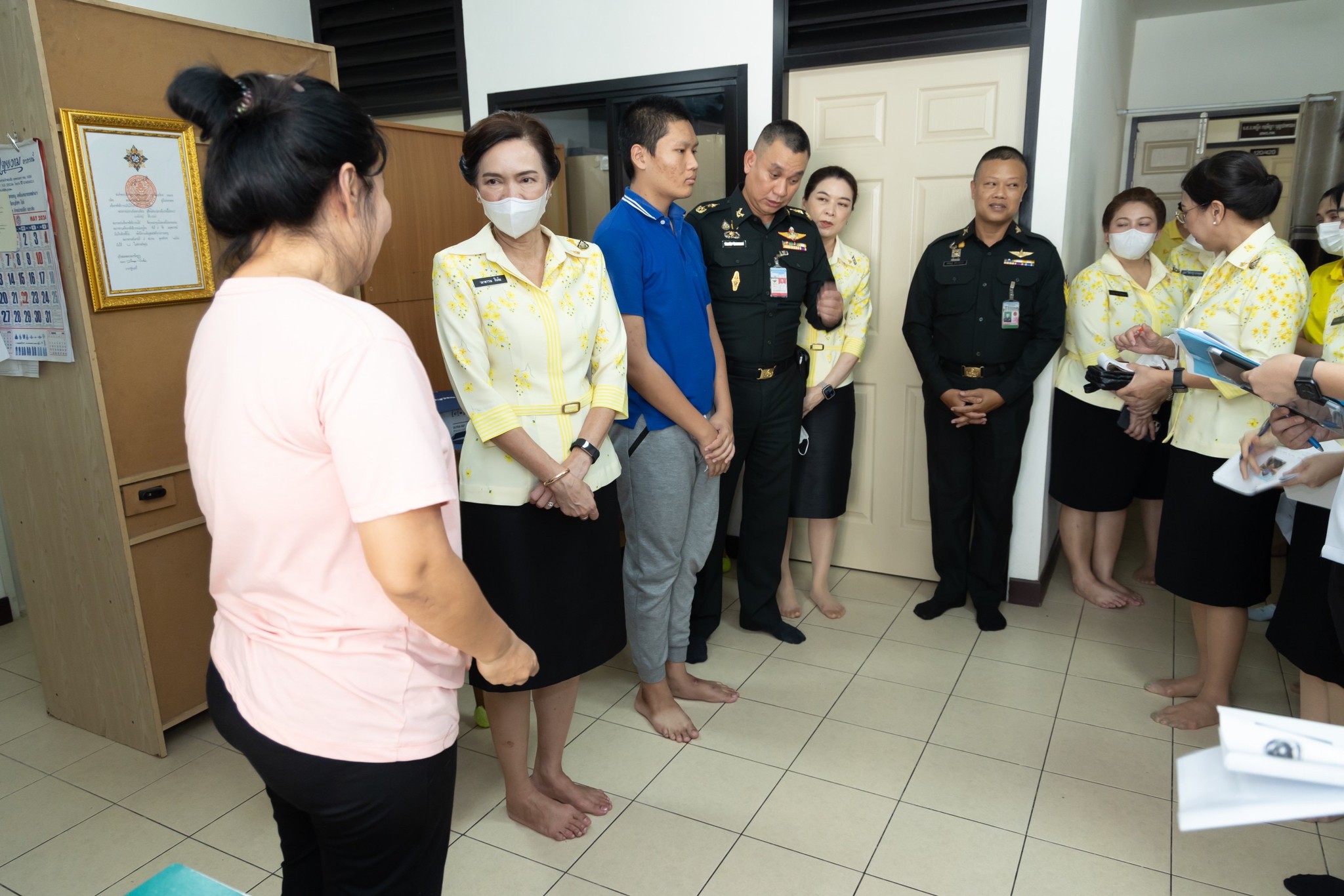 ๐๗๑ การตรวจเยี่ยมบุตรที่มีความต้องการพิเศษของกำลังพลในสังกัดสำนักงานปลัดกระทรวงกลาโหม