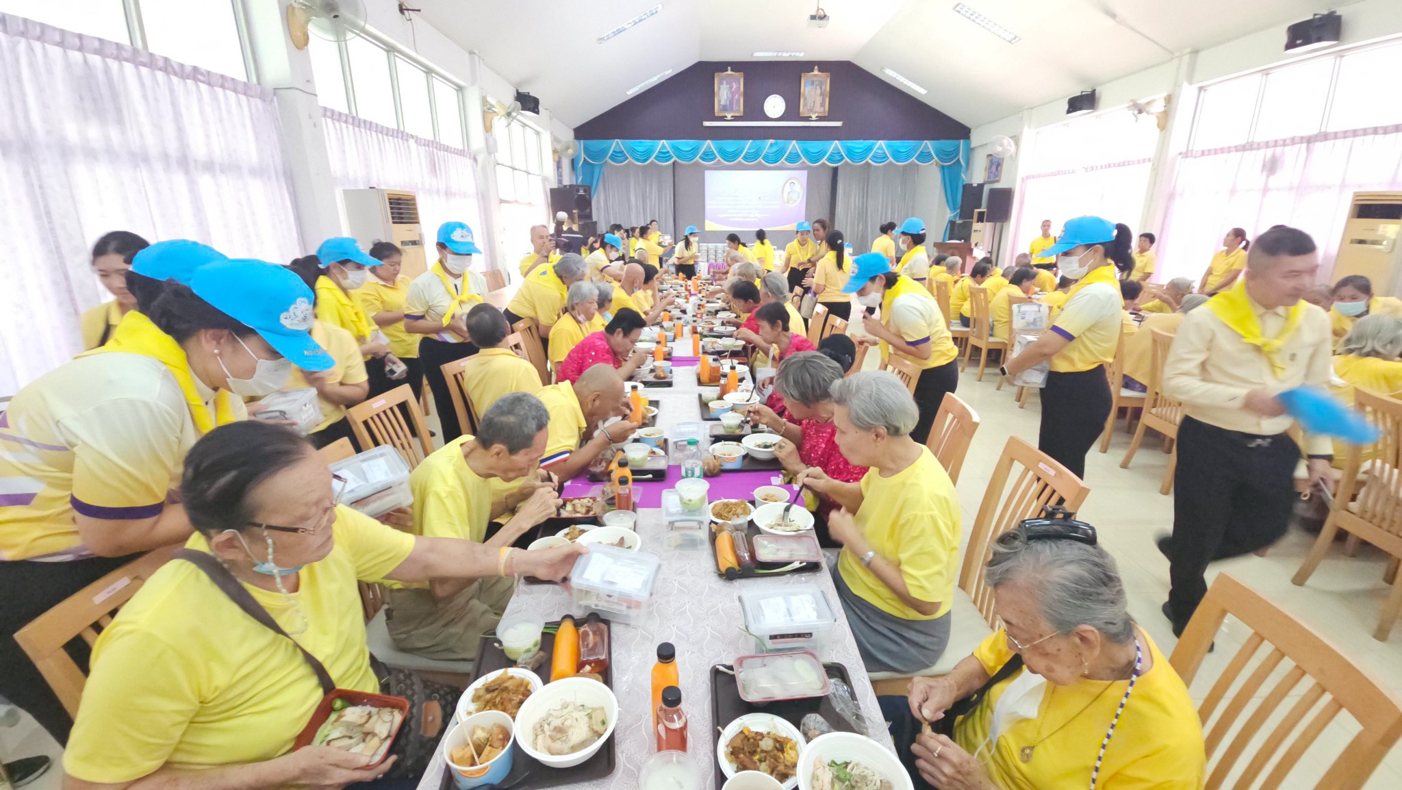 ๐๗๗ กิจกรรมบำเพ็ญสาธารณประโยชน์ และสาธารณกุศล โครงการจิตอาสาพัฒนา "เราทำความ ดี ด้วยหัวใจ" เนื่องในโอกาสมหามงคลเฉลิมพระชนมพรรษา สมเด็จพระนางเจ้าสุทิดา พัชรสุธาพิมลลักษณ พระบรมราชินี (๓ มิถุนายน ๒๕๖๗)