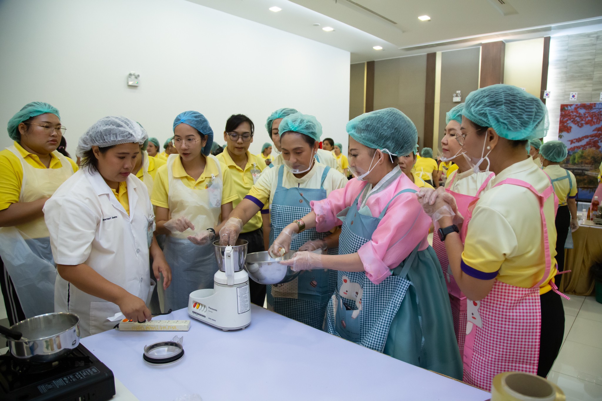 ๐๘๗ กิจกรรมอบรมหลักสูตรการทำอาหารเกาหลี