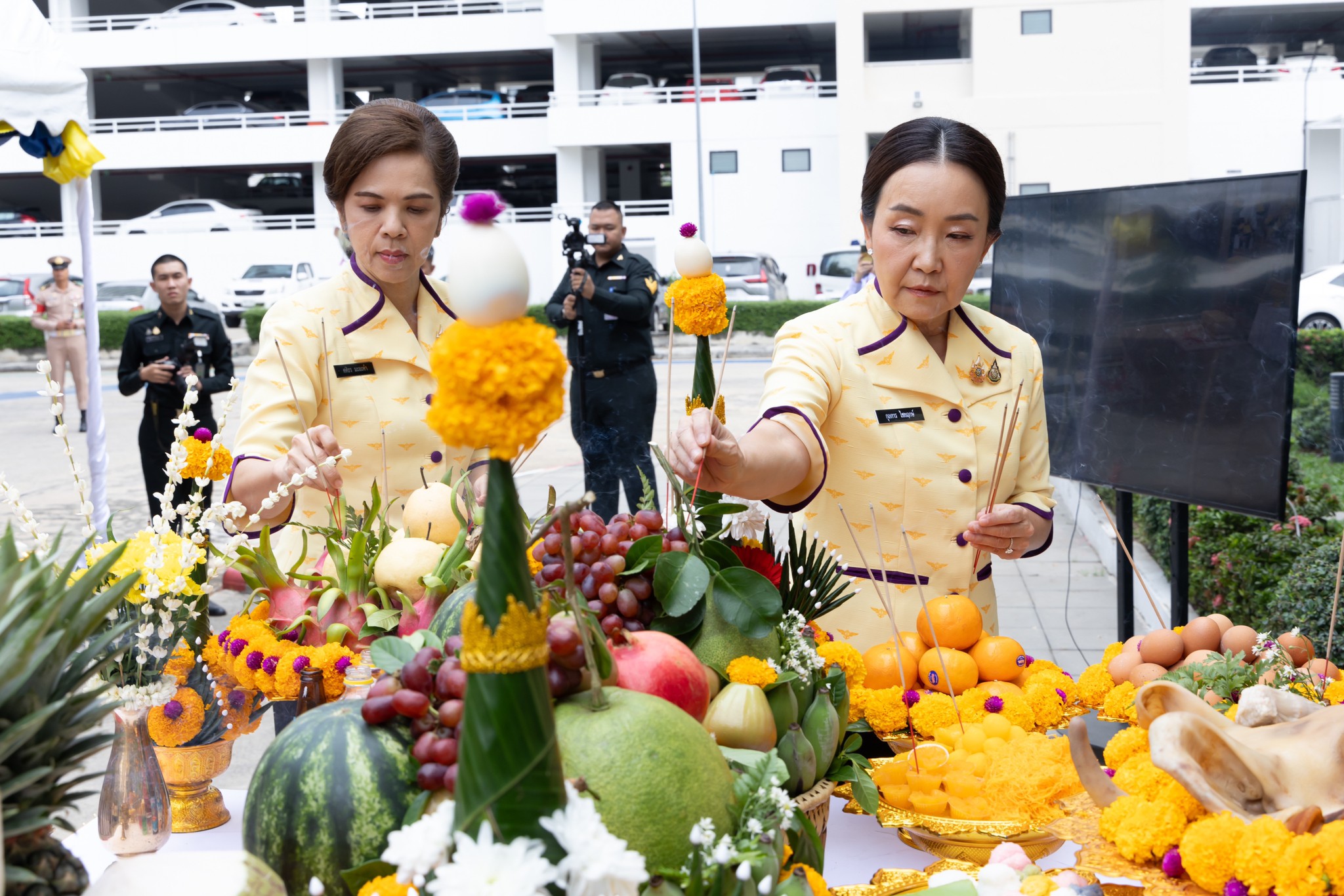 ๑๕ การจัดงานวันคล้ายวันสถาปนาสมาคมภริยาข้าราชการสำนักงานปลัดกระทรวงกลาโหม ครบรอบปีที่ ๓๔