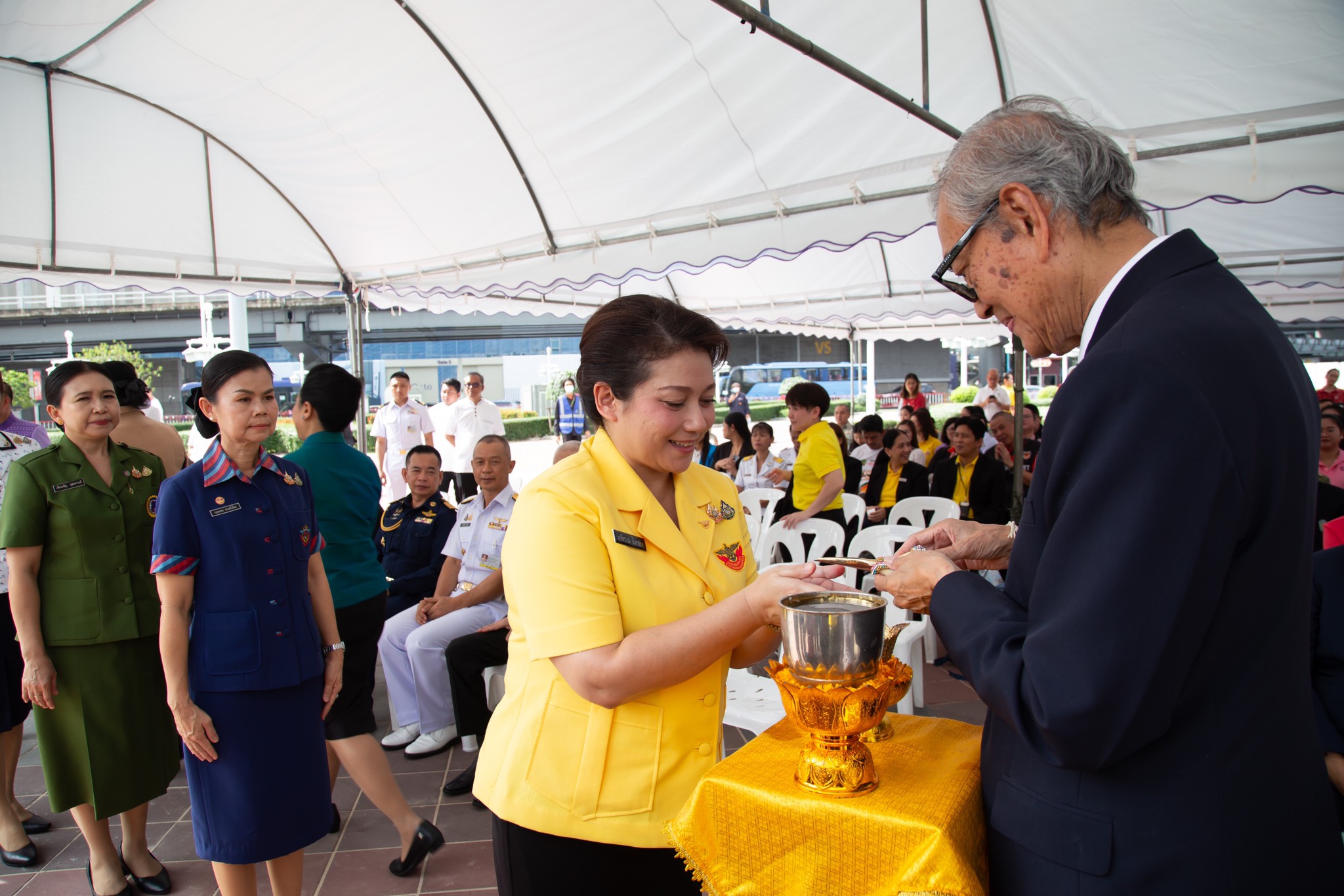 ๓๔ พิธีบวงสรวงพระบรมราชานุสรณ์พระบาทสมเด็จพระมงกุฎเกล้าเจ้าอยู่หัว รัชกาลที่ ๖ งานกาชาด ประจำปี ๒๕๖๗