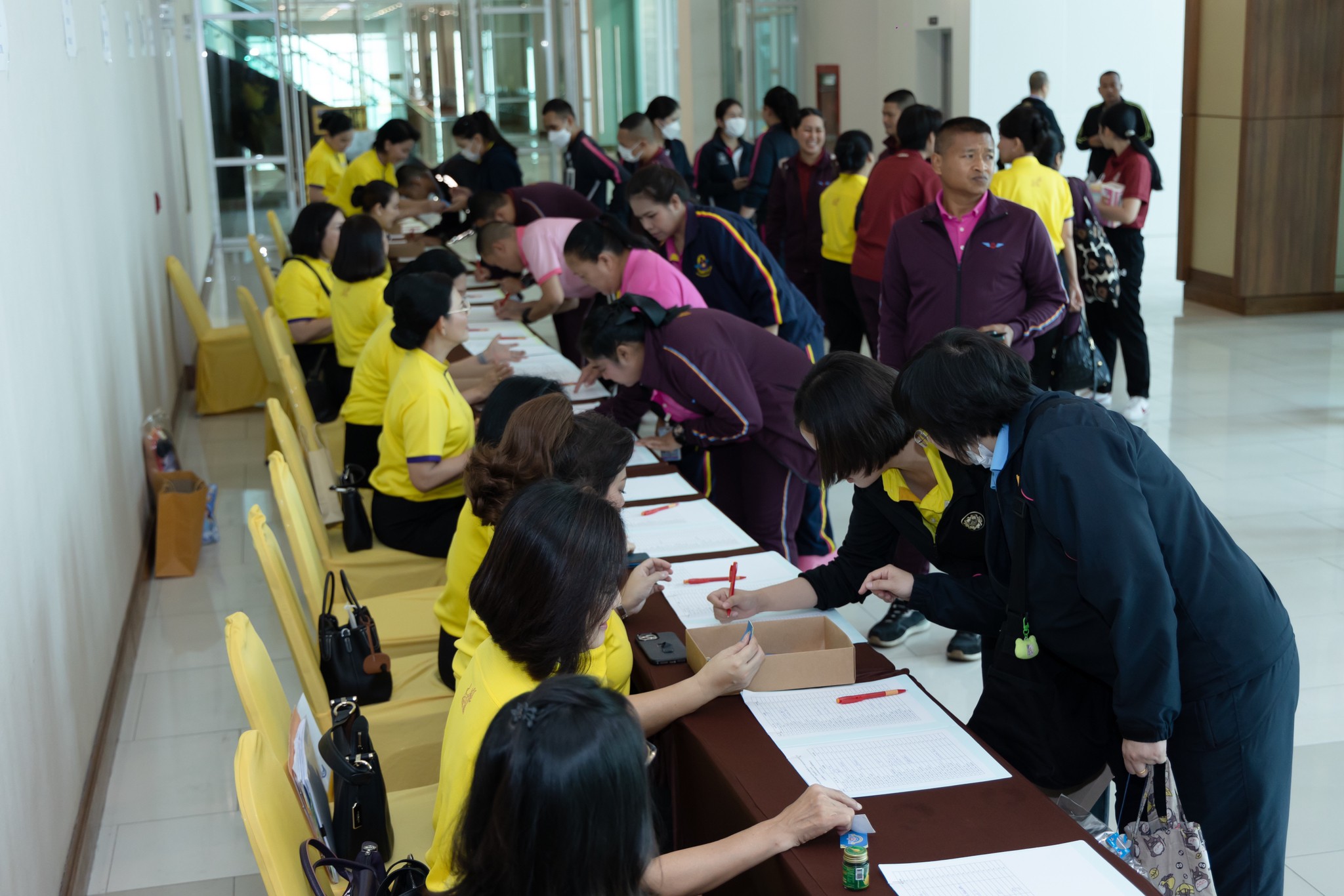 ๕๖ การจัดงานเลี้ยงขอบคุณข้าราชการ ที่ร่วมปฏิบัติหน้าที่ในการออกร้านงาน "เพื่อนพึ่ง (ภาฯ)" และงานกาชาด ประจำปี ๒๕๖๗