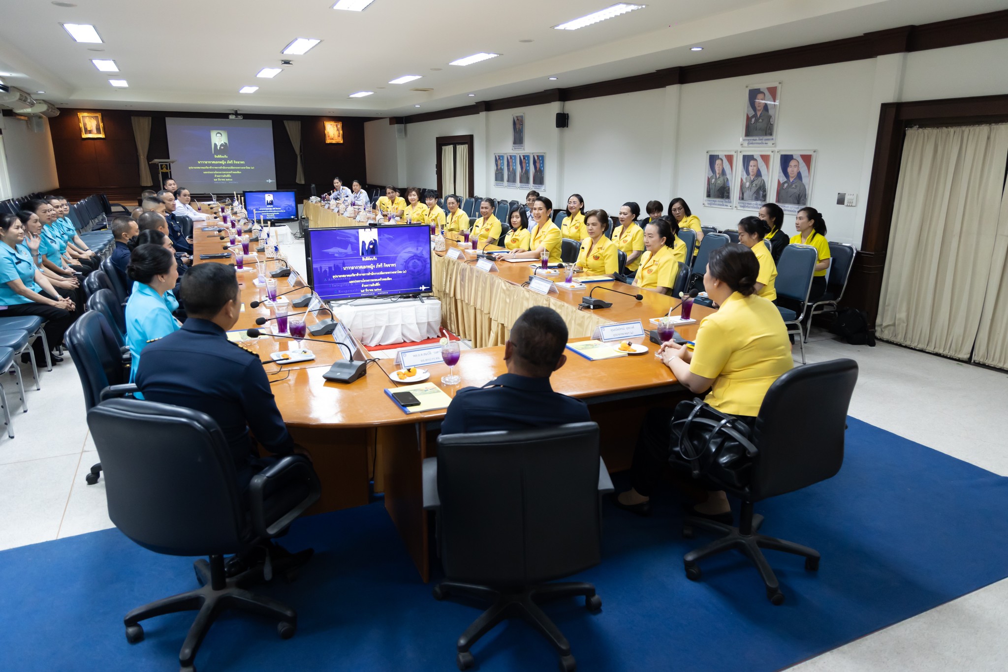 ๖๒ กิจกรรมเยี่ยมชมการดำเนินงานศูนย์การเรียนรู้ตามหลักปรัชญาเศรษฐกิจพอเพียง บน.๒๑ ของโครงการครอบครัวพอเพียง