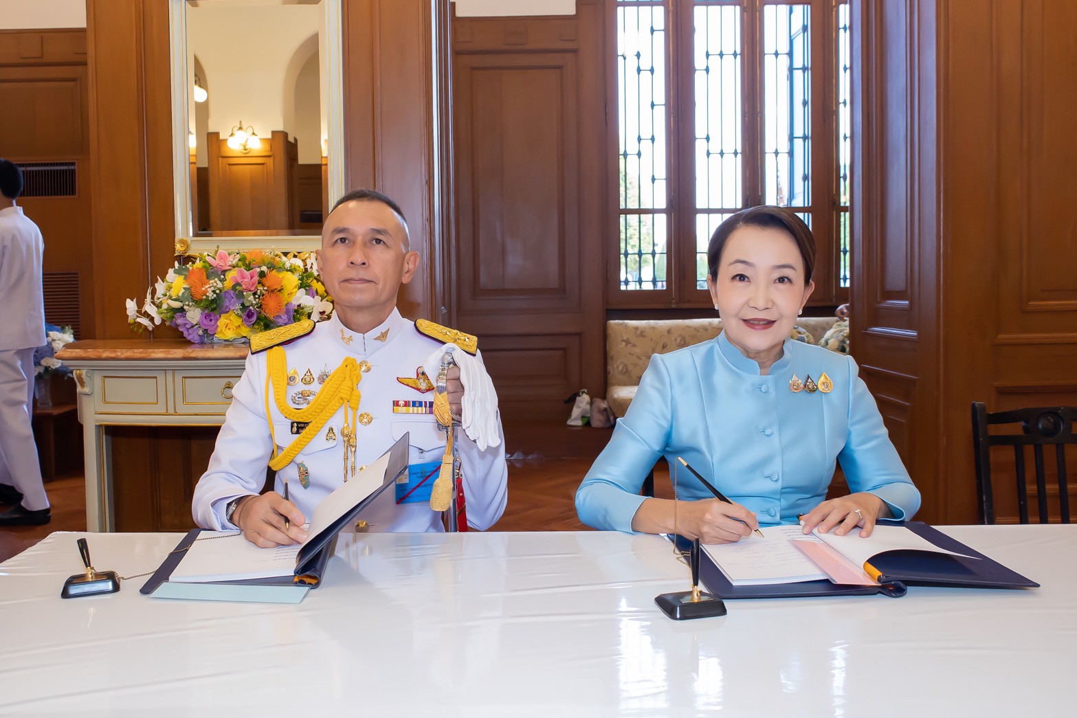 ๑๐๖ พิธีลงนามถวายพระพรชัยมงคล เนื่องในโอกาสวันเฉลิมพระชนมพรรษาสมเด็จพระนางเจ้าสิริกิติ์ พระบรมราชินีนาถ พระบรมราชชนนีพันปีหลวง ๑๒ ส.ค.๖๘
