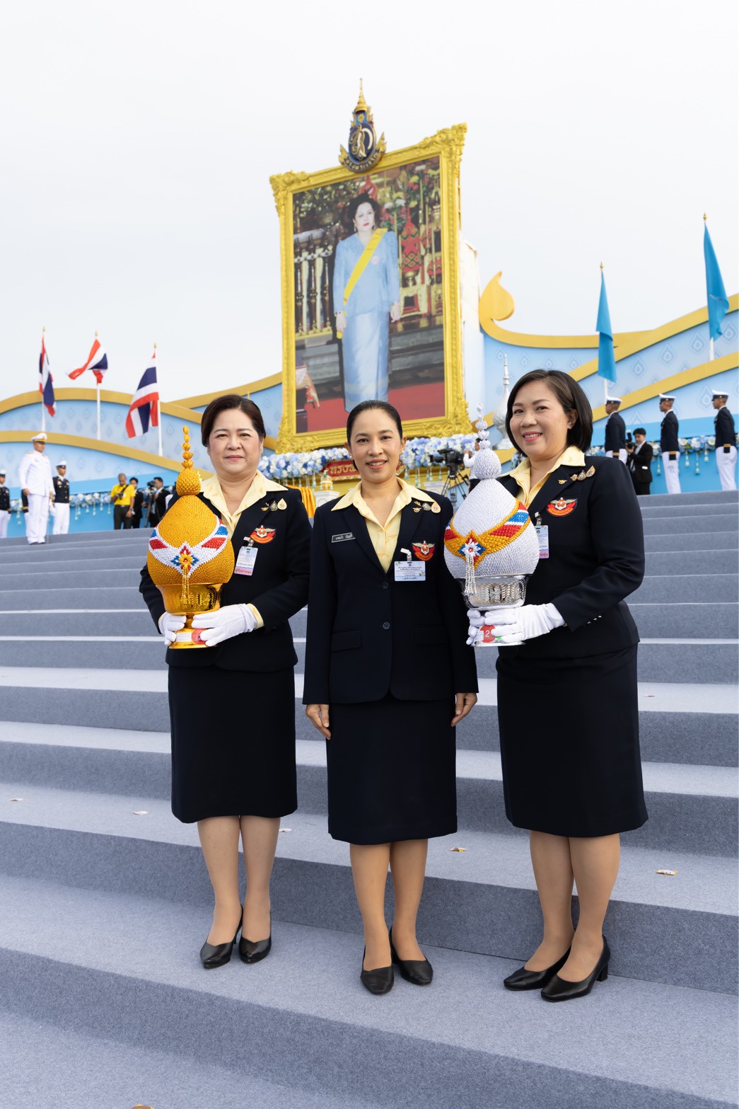 ๑๐๘ พิธีถวายเครื่องราชสักการะ วางพานพุ่ม และจุดเทียนถวายพระพรชัยมงคล เนื่องในโอกาสวันเฉลิมพระชนมพรรษาสมเด็จพระนางเจ้าสิริกิติ์ พระบรมราชินีนาถ พระบรมราชชนนีพันปีหลวง ๑๒ ส.ค.๖๘
