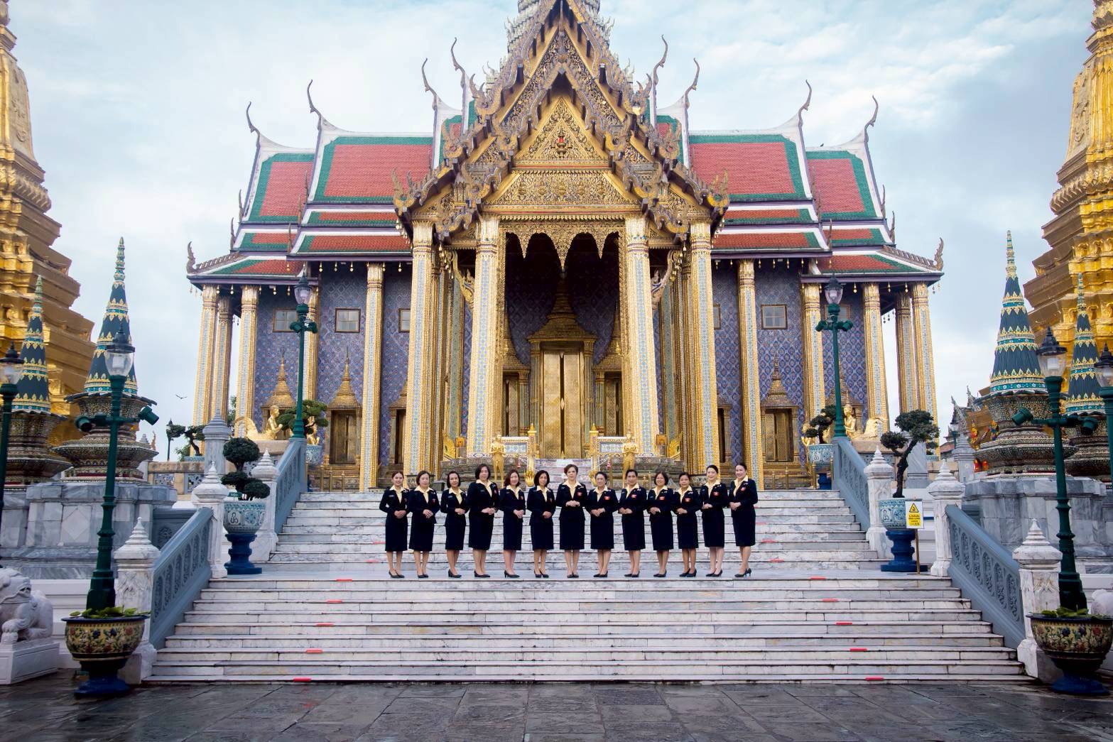 ๐๕ พิธีสักการะสิ่งศักดิ์สิทธิ์ เนื่องในโอกาสเข้ารับตำแหน่งใหม่ของคณะกรรมการบริหารสมาคมภริยาข้าราชการสำนักงานปลัดกระทรวงกลาโหม ประจำปีงบประมาณ พ.ศ.๒๕๖๙