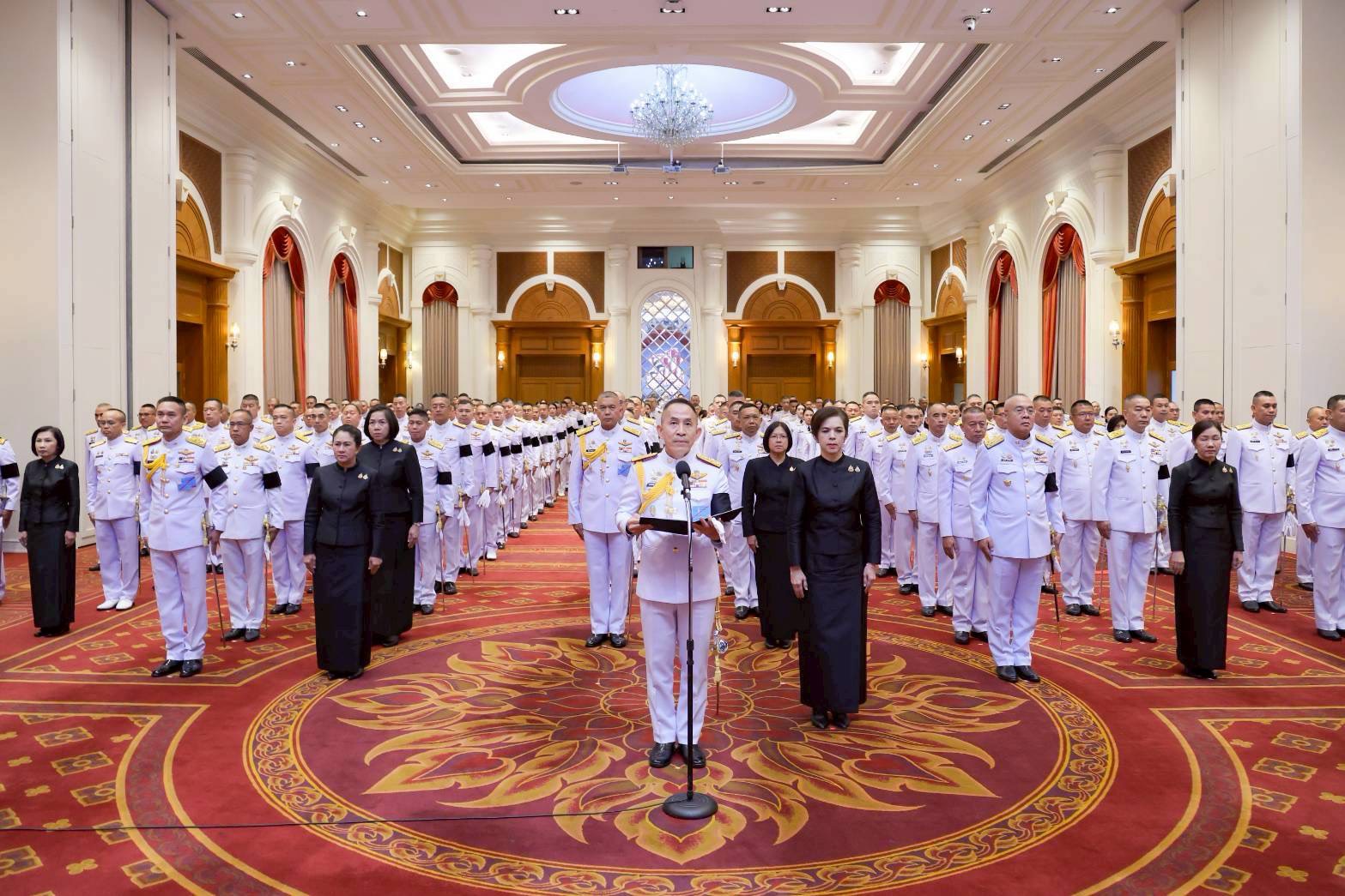 ๑๐ พิธีลงนามถวายความอาลัยสมเด็จพระนางเจ้าสิริกิติ์ พระบรมราชินีนาถ พระบรมราชชนนีพันปีหลวง