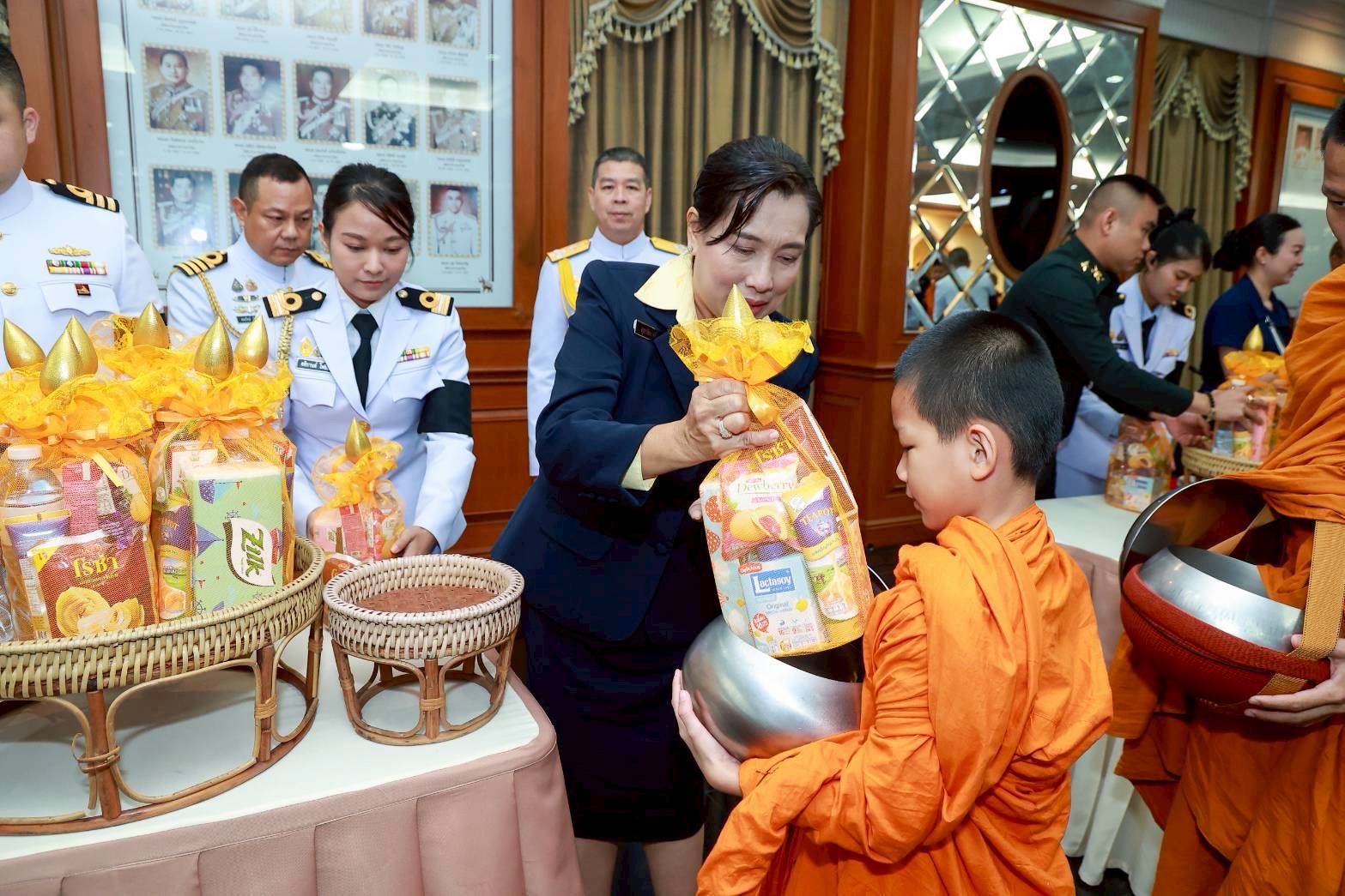 ๒๐ การจัดกิจกรรมเนื่องในวันคล้ายวันพระบรมราชสมภพ พระบาทสมเด็จพระบรมชนกาธิเบศร มหาภูมิพลอดุลยเดชมหาราช บรมนาถบพิตร (๕ ธ.ค.๖๘)