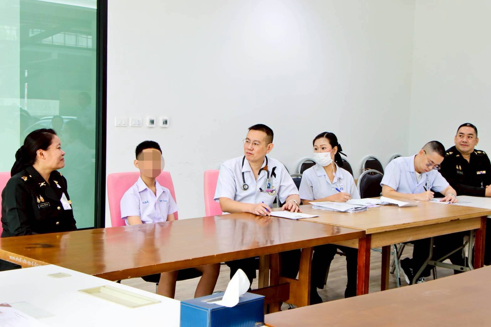 ๔๑ กิจกรรมตรวจเยี่ยมบุตรที่มีความต้องการพิเศษของกำลังพลสังกัดสำนักงานปลัดกระทรวงกลาโหม โดยโครงการสายใยรักษ์ เพื่อคนพิเศษ