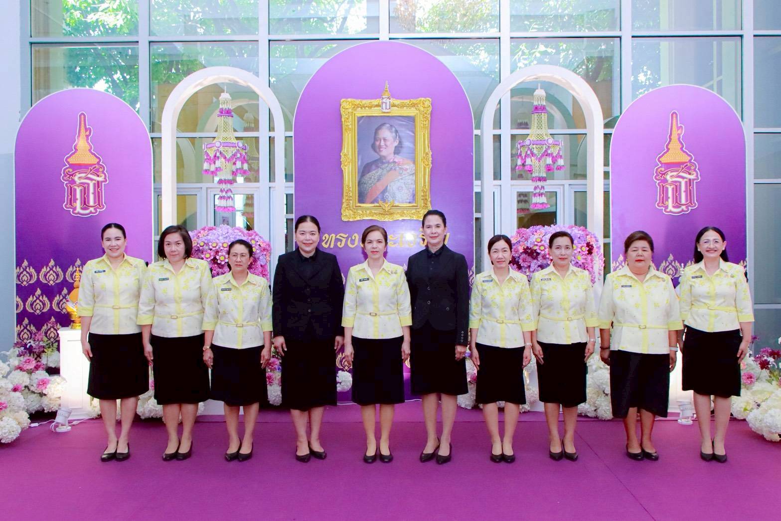 ๔๗ การเยี่ยมชมอนุสรณ์สถานสำนักงานปลัดกระทรวงกลาโหม