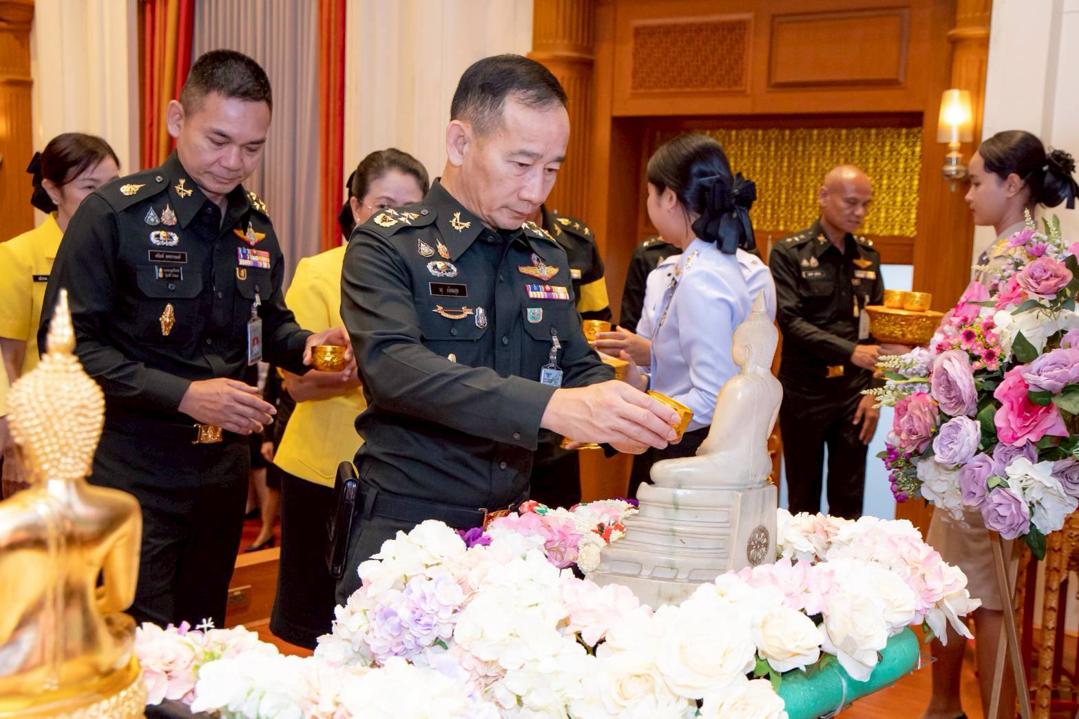 ๕๐ พิธีสรงน้ำพระ เนื่องในเทศกาลสงกรานต์ ประจำปี ๒๕๖๙