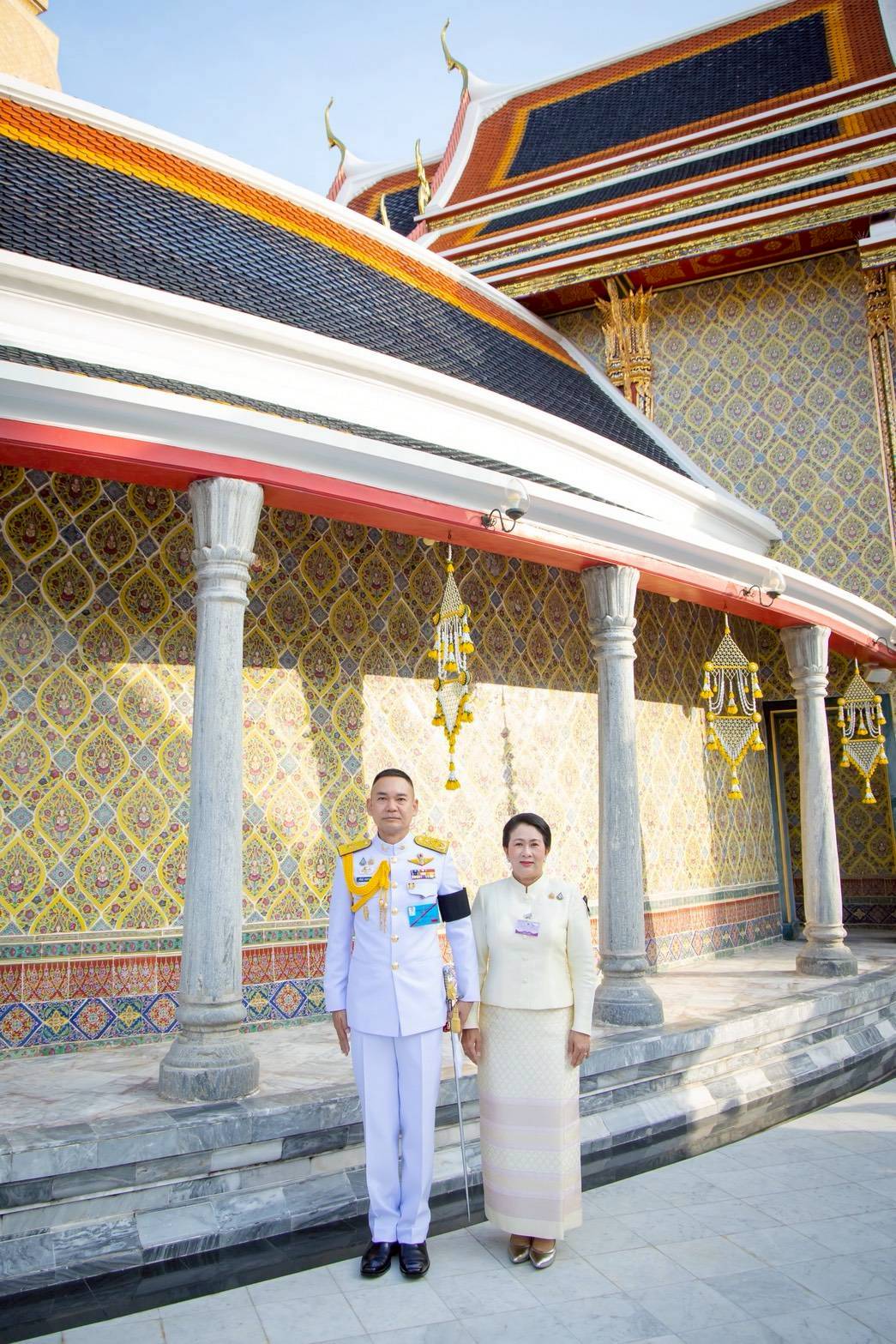 ๖๓ พิธีเจริญพระพุทธมนต์และทำบุญตักบาตรถวายเป็นพระราชกุศล เนื่องในโอกาสการประกาศยกย่องพระเกียรติคุณพระราชกรณียกิจในวาระครบ ๑๐๐ ปี สมเด็จพระนางเจ้ารำไพพรรณี พระบรมราชินี ในรัชกาลที่ ๗