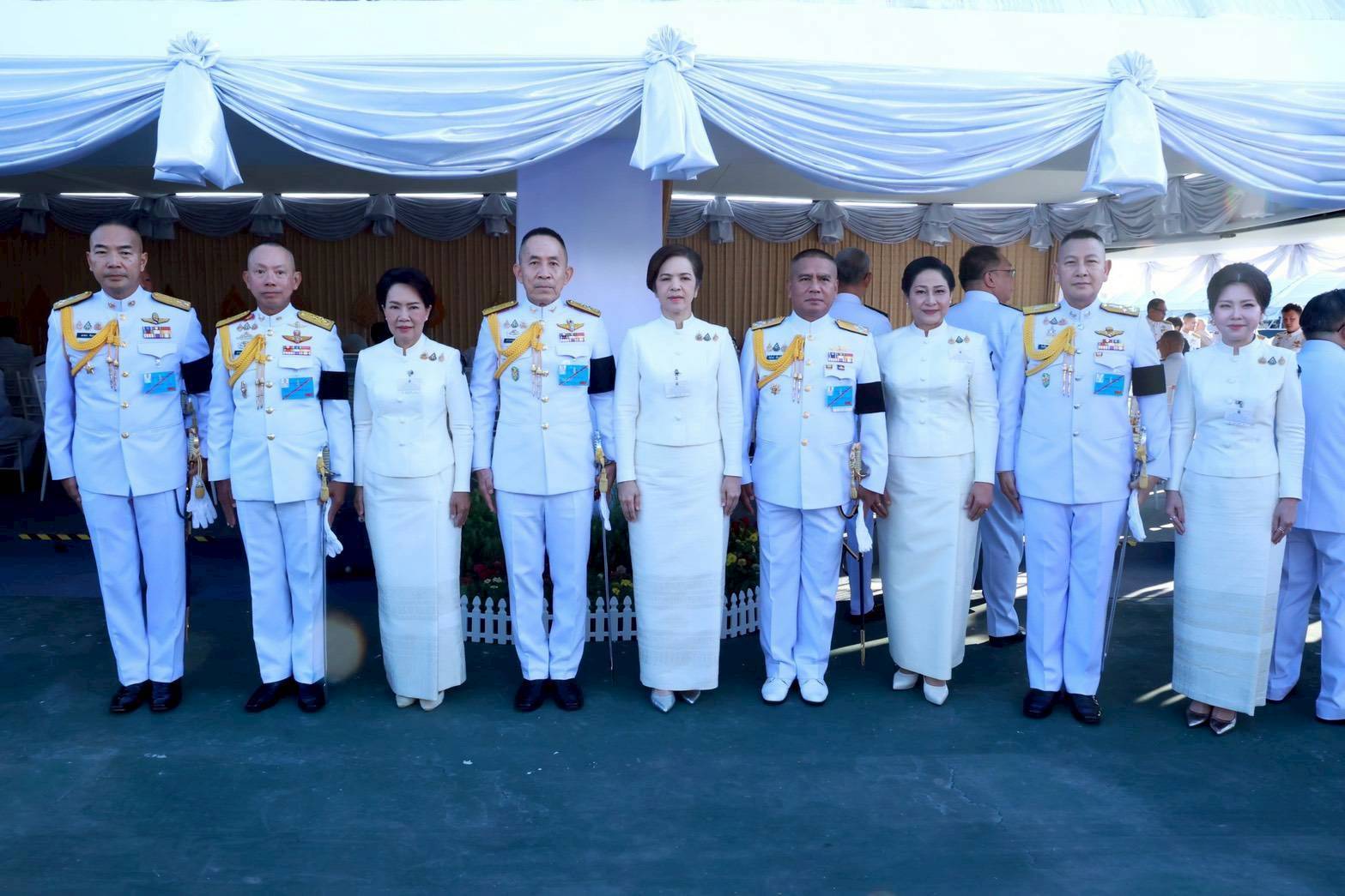 ๖๘ พิธีเจริญพระพุทธมนต์ และพิธีทำบุญตักบาตรถวายเป็นพระราชกุศล เนื่องในโอกาสมหามงคลเฉลิมพระชนมพรรษา ๔ รอบ สมเด็จพระนางเจ้าฯ พระบรมราชินี (๓ มิ.ย.๖๙)