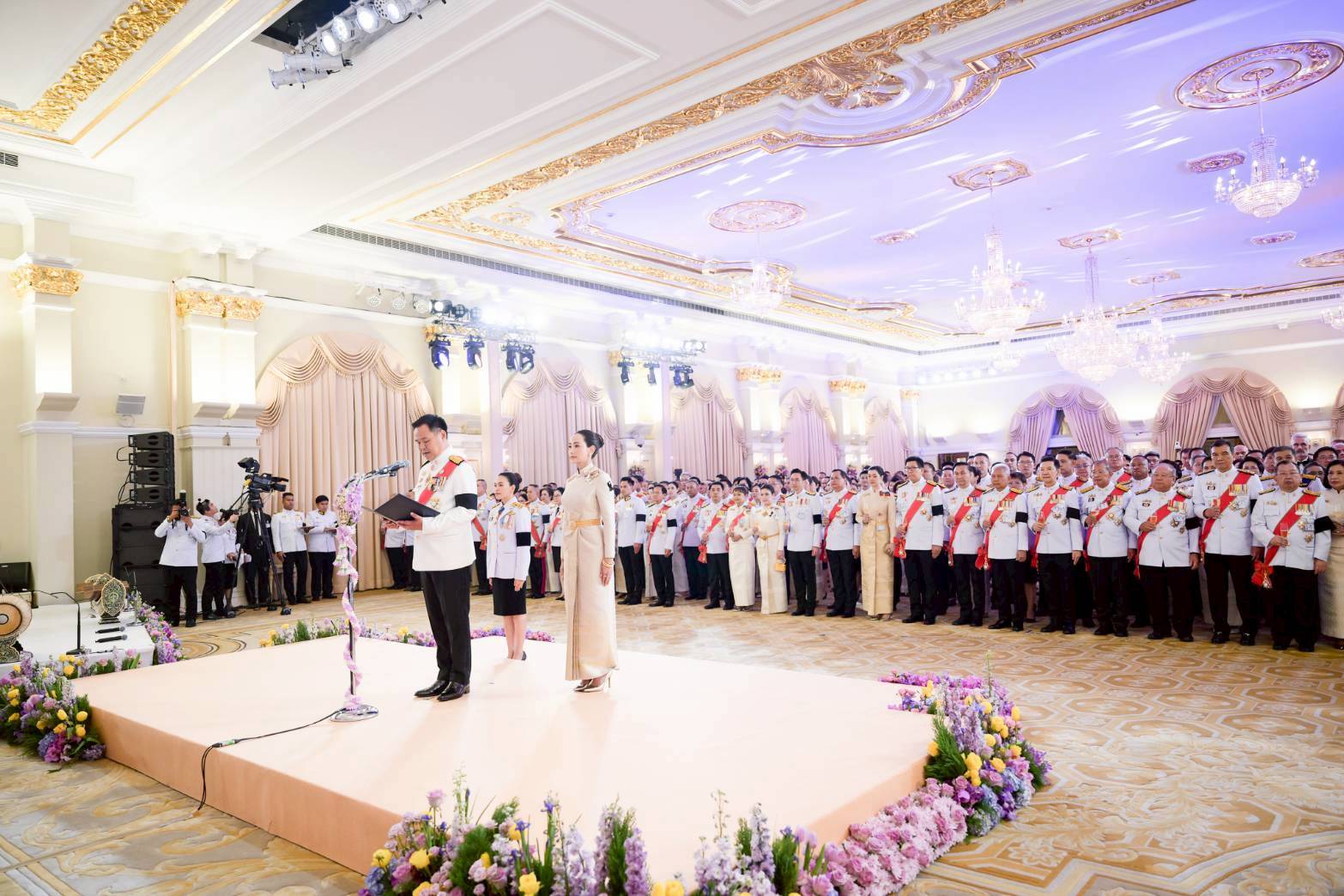 ๗๑ งานสโมสรสันนิบาตเฉลิมพระเกียรติ เนื่องในโอกาสพระราชพิธีมหามงคลเฉลิมพระชนมพรรษา ๔ รอบ สมเด็จพระนางเจ้าฯ พระบรมราชินี (๓ มิ.ย.๖๙)