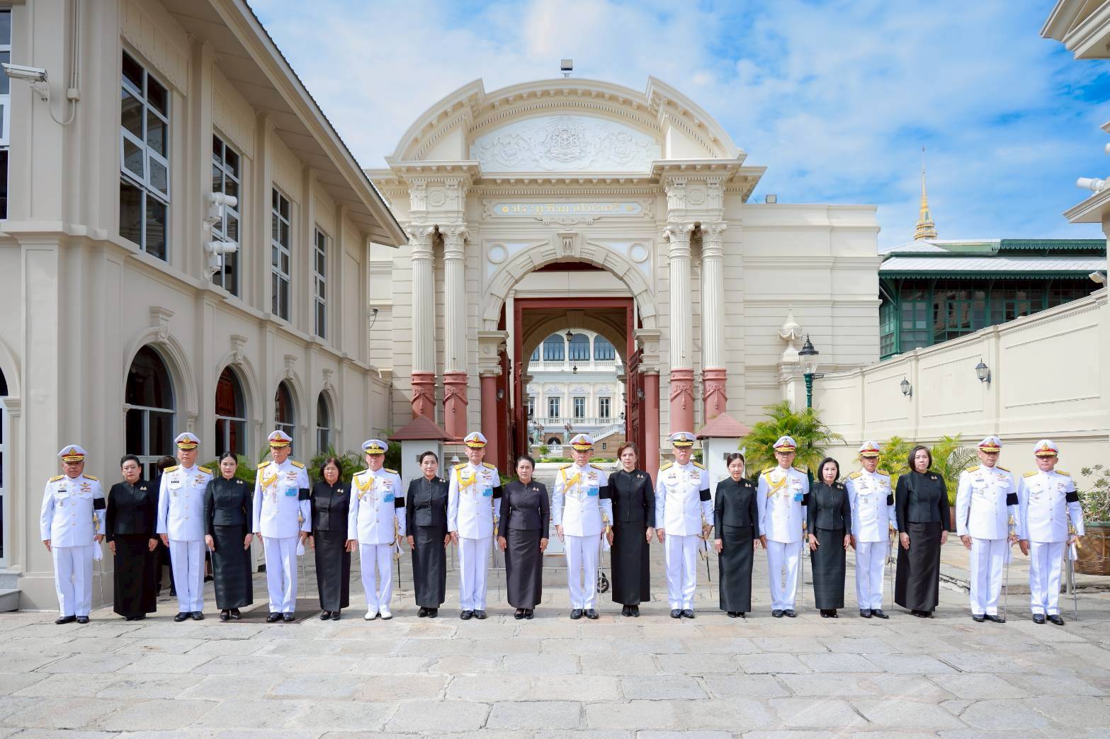 ๗๔ พิธีถวายน้ำสรงพระศพหน้าพระรูปสมเด็จพระเจ้าลูกเธอ เจ้าฟ้าพัชรกิติยาภา นเรนทิราเทพยวดี กรมหลวงราชสาริณีสิริพัชร มหาวัชรราชธิดา