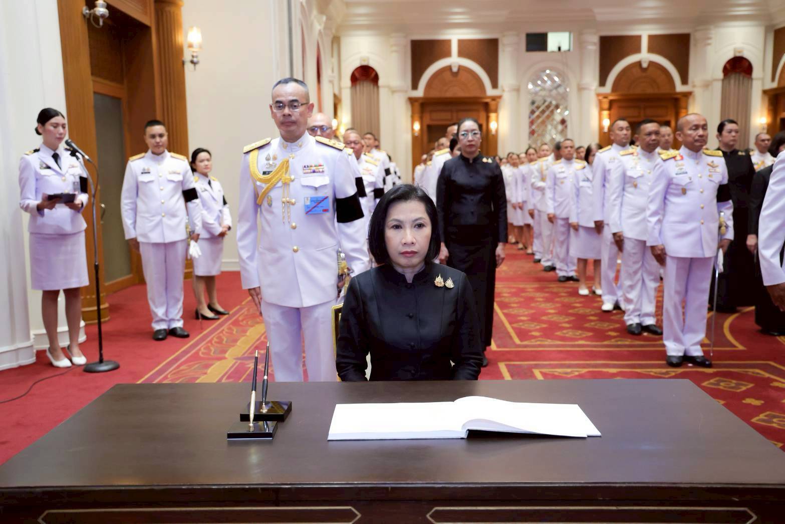 ๗๕ พิธีลงนามถวายความอาลัยสมเด็จพระเจ้าลูกเธอ เจ้าฟ้าพัชรกิติยาภา นเรนทิราเทพยวดี กรมหลวงราชสาริณีสิริพัชร มหาวัชรราชธิดา