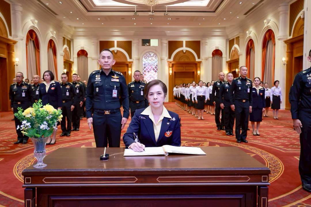 ๗๙ พิธีลงนามถวายพระพร สมเด็จพระอริยวงศาคตญาณ สมเด็จพระสังฆราช สกลมหาสังฆปริณายก เนื่องในโอกาสวันคล้ายวันประสูติ (๒๖ มิ.ย.๖๙)