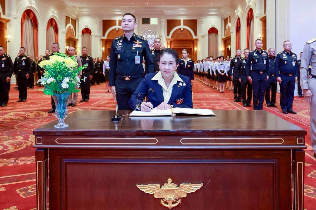 ๗๙ พิธีลงนามถวายพระพร สมเด็จพระอริยวงศาคตญาณ สมเด็จพระสังฆราช สกลมหาสังฆปริณายก เนื่องในโอกาสวันคล้ายวันประสูติ (๒๖ มิ.ย.๖๙)