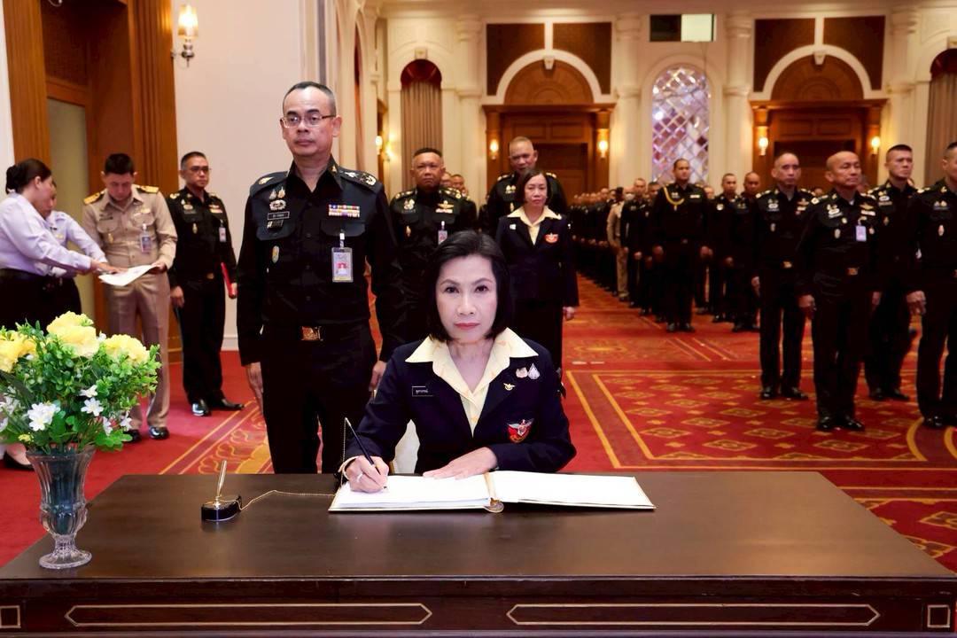 ๗๙ พิธีลงนามถวายพระพร สมเด็จพระอริยวงศาคตญาณ สมเด็จพระสังฆราช สกลมหาสังฆปริณายก เนื่องในโอกาสวันคล้ายวันประสูติ (๒๖ มิ.ย.๖๙)