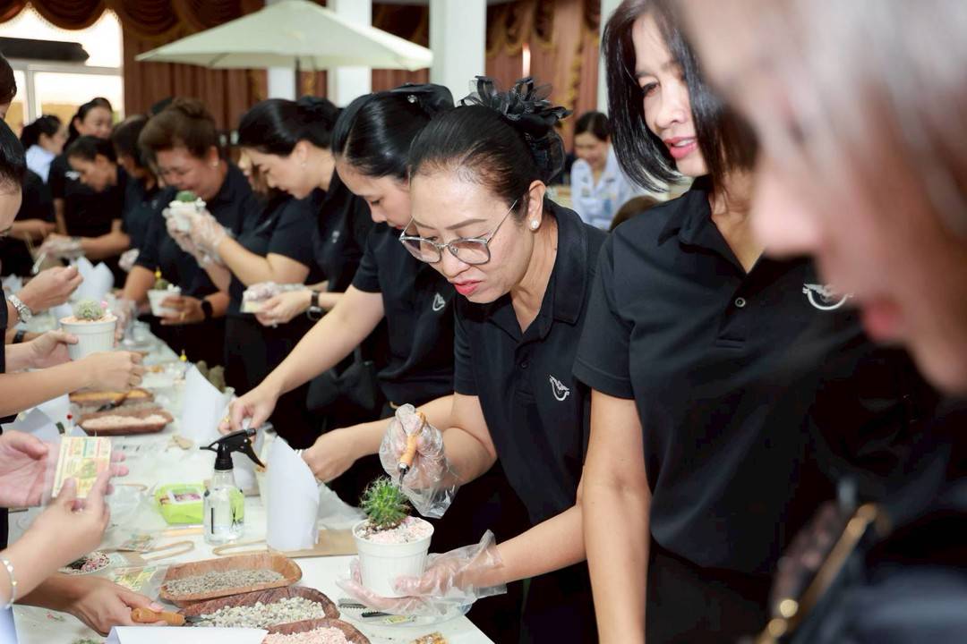 ๘๐ การตรวจเยี่ยมและติดตามความคืบหน้าการดำเนินงานโครงการของสมาคมภริยาข้าราชการสำนักงานปลัดกระทรวงกลาโหม