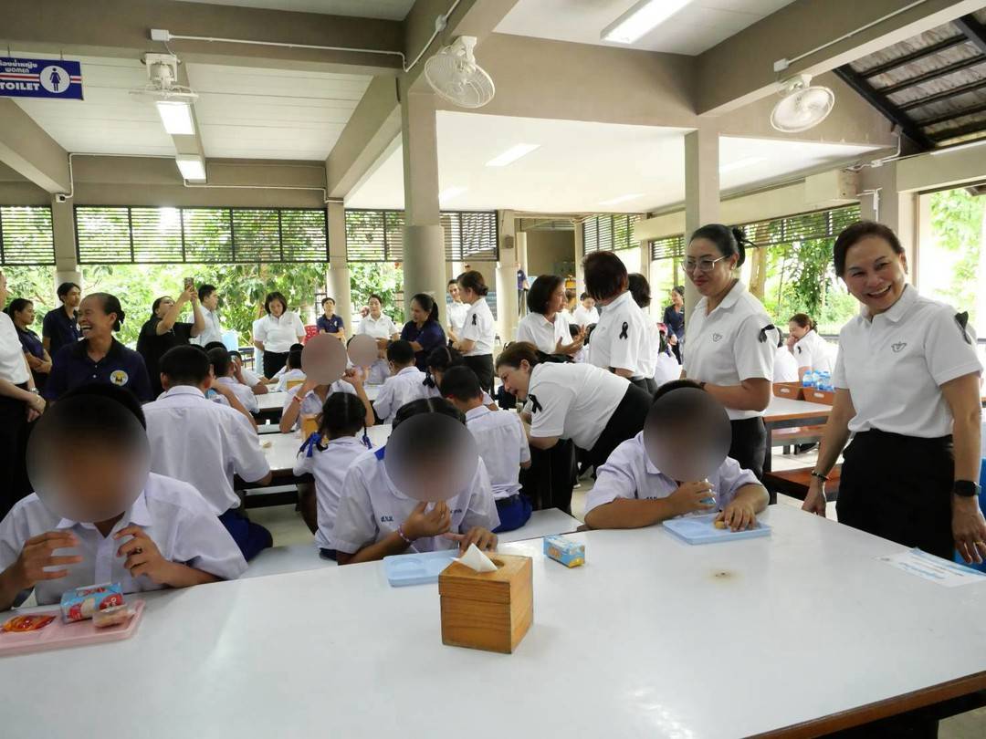 ๘๔ กิจกรรม "จิตอาสา เสบียงบุญ จากผู้ให้ถึงผู้รับ" โดยโครงการศูนย์ส่งเสริมการเรียนรู้ สมาคมภริยาข้าราชการสำนักงานปลัดกระทรวงกลาโหม