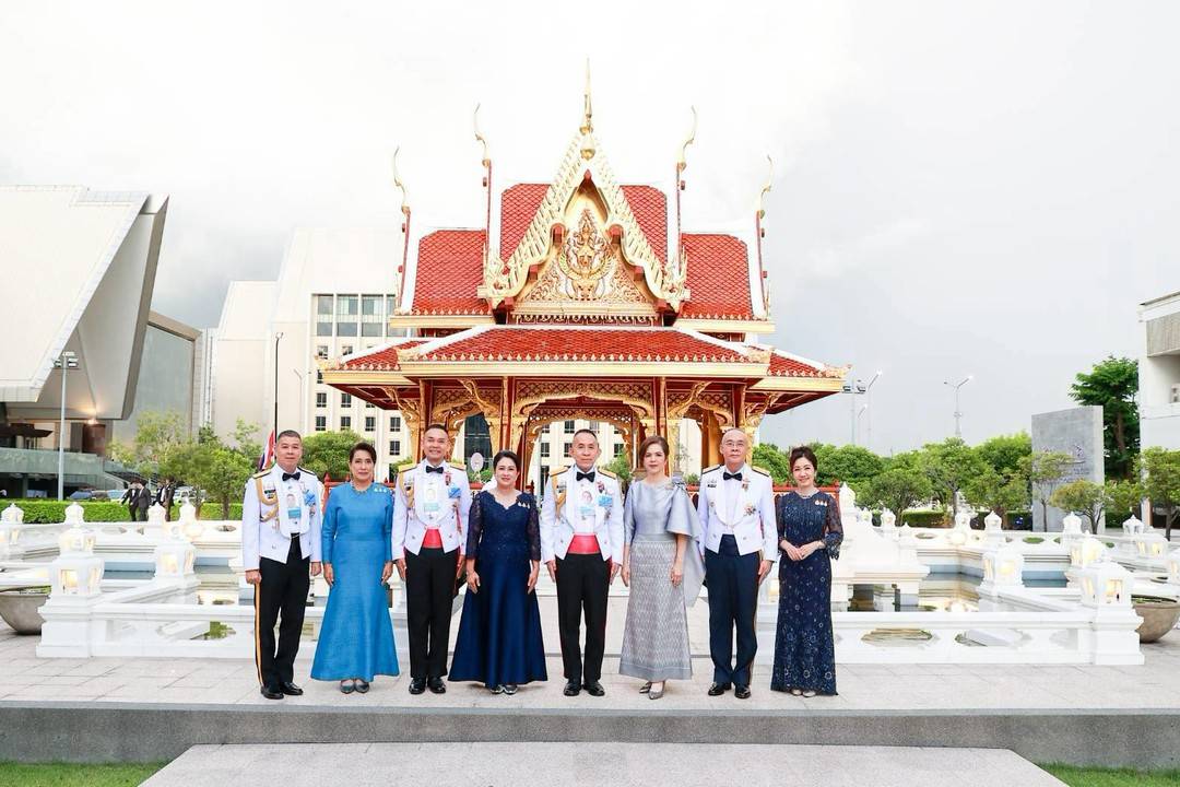 ๘๙ การแสดงกาชาดคอนเสิร์ต ครั้งที่ ๕๒ "STILL ON MY MIND" ธ สถิตย์ในดวงใจนิรันดร์