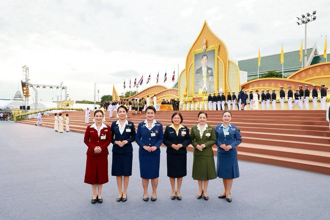 ๙๗ พิธีถวายเครื่องราชสักการะ วางพานพุ่ม และจุดเทียนถวายพระพรชัยมงคล เนื่องในโอกาสวันเฉลิมพระชนมพรรษาพระบาทสมเด็จพระเจ้าอยู่หัว (๒๘ ก.ค.๖๙)