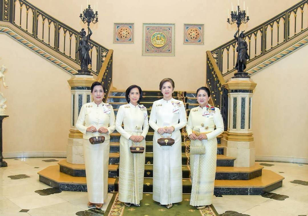 ๙๘ งานสโมสรสันนิบาตเฉลิมพระเกียรติพระบาทสมเด็จพระเจ้าอยู่หัว เนื่องในโอกาสเฉลิมพระชนมพรรษา (๒๘ ก.ค.๖๙)