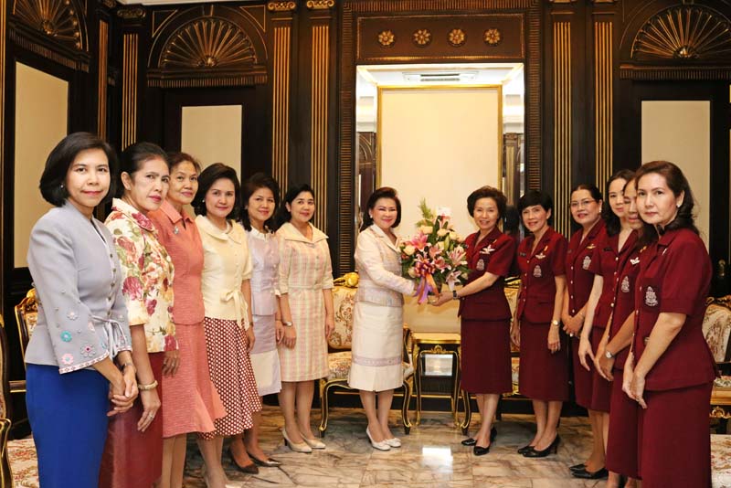019 นายกสมาคมภริยาฯ เข้าแสดงความยินดีกับ ดร.บุษบา ชัยจินดา นายกสมาคมแม่บ้านตำรวจ ในโอกาสเข้ารับตำแหน่งใหม่