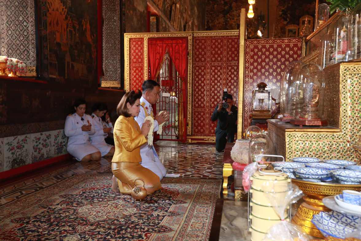 101 ปลัดกระทรวงกลาโหมและนายกสมาคมภริยาข้าราชการสำนักงานปลัดกระทรวงกลาโหมปฏิบัติภารกิจเนื่องในงานพระราชพิธีวันฉัตรมงคล