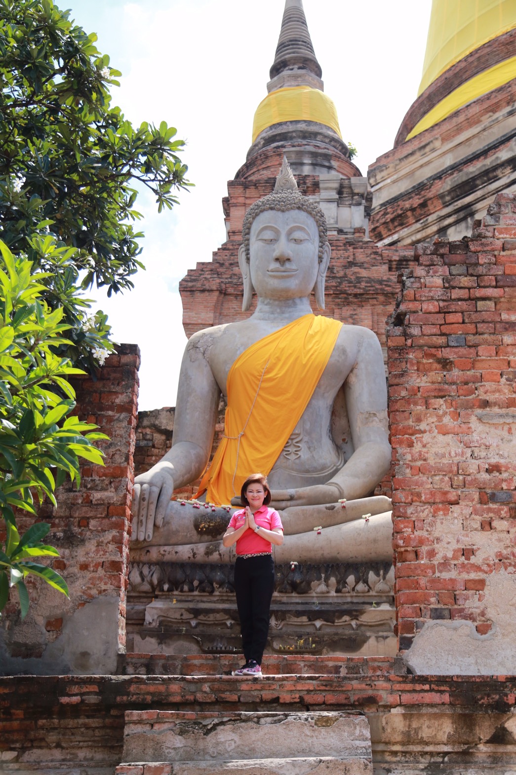118 นายกสมาคมภริยาฯ พร้อมอุปนายกสมาคมภริยาฯและคณะกรรมการสมาคมภริยาฯ ร่วมทำบุญถวายเทียนเข้าพรรษา,ผ้าอาบน้ำฝน พร้อมเครื่องไทยทาน ณ. วัดใหญ่ชัยมงคล จังหวัดพระนครศรีอยุธยา วัดใหญ่ชัยมงคล