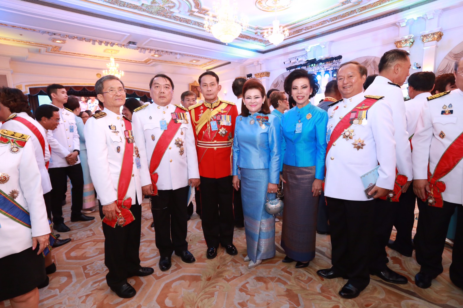 127 ปลัดกระทรวงกลาโหมและนายกสมาคมภริยาฯ ร่วมงานสโมสรสันนิบาต เนื่องในโอกาสพระราชพิธีมหามงคลเฉลิมพระชนมพรรษา ๗ รอบ