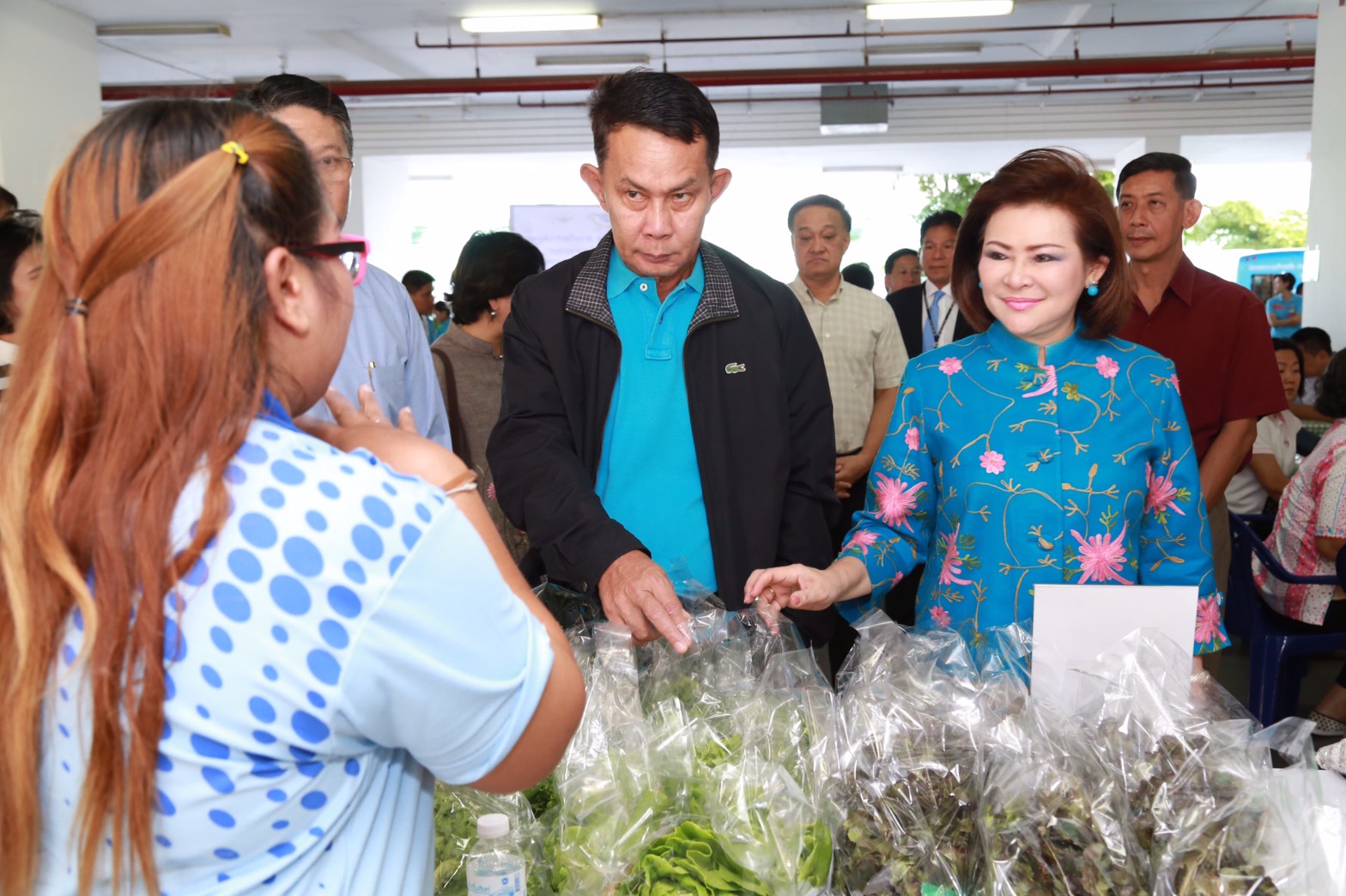 136 ปลัดกระทรวงกลาโหม และนายกสมาคมภริยาฯ ร่วมงานกิจกรรมของโครงการ "ครอบครัวอบอุ่นใจ สายใยกำลังพล รักษ์สุขภาพดีมีความสุข"