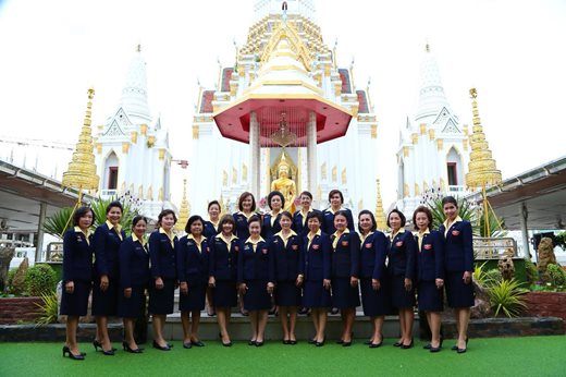 ๐๗๗ เมื่อวันที่ ๑๑ กรกฎาคม ๒๕๖๑ นายกสมาคมภริยาฯเป็นประธานในพิธีสงฆ์ โครงการบริบาลพระภิกษุสงฆ์ในวัดใกล้กระทรวงกลาโหม เฉลิมพระเกียรติสมเด็จพระเจ้าอยู่หัวมหาวชิราลงกรณ บดินทรเทพยวรางกูร เนื่องในโอกาสวันเฉลิมพระชนมพรรษา ๒๘ กรกฎาคม ๒๕๖๑