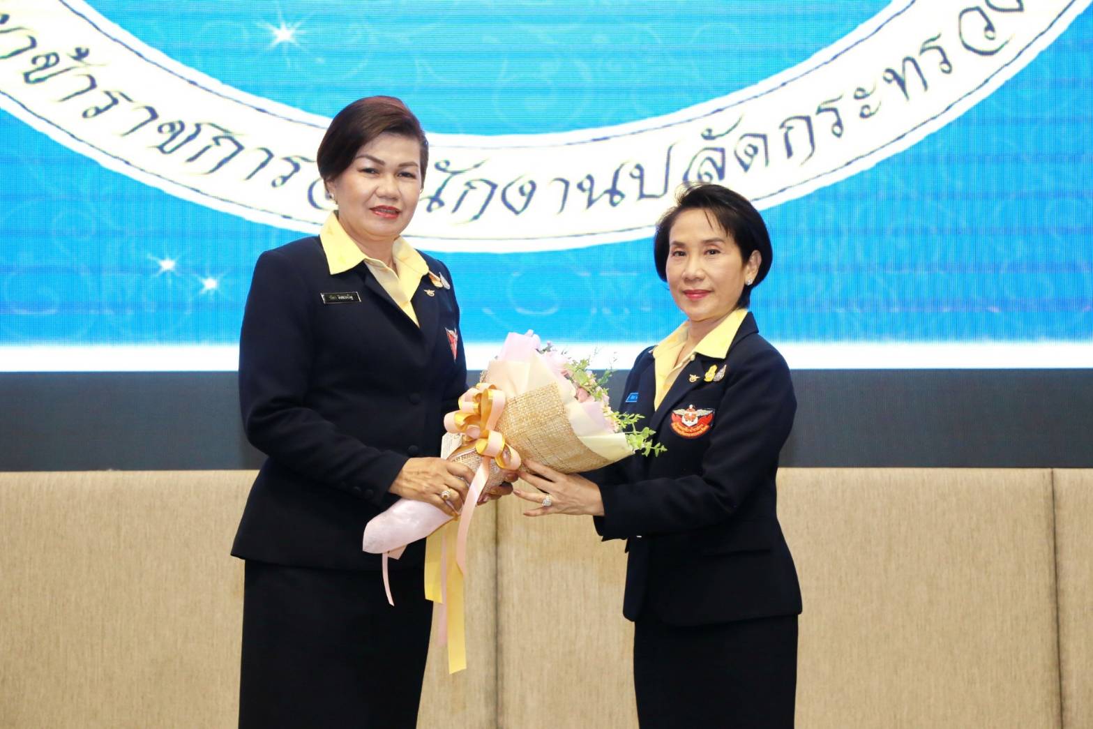 008 เมื่อวันที่ ๙ ตุลาคม ๒๕๖๒ นายกสมาคมภริยาฯ เป็นประธานการประชุมใหญ่สามัญประจำปีงบประมาณ ๒๕๖๓