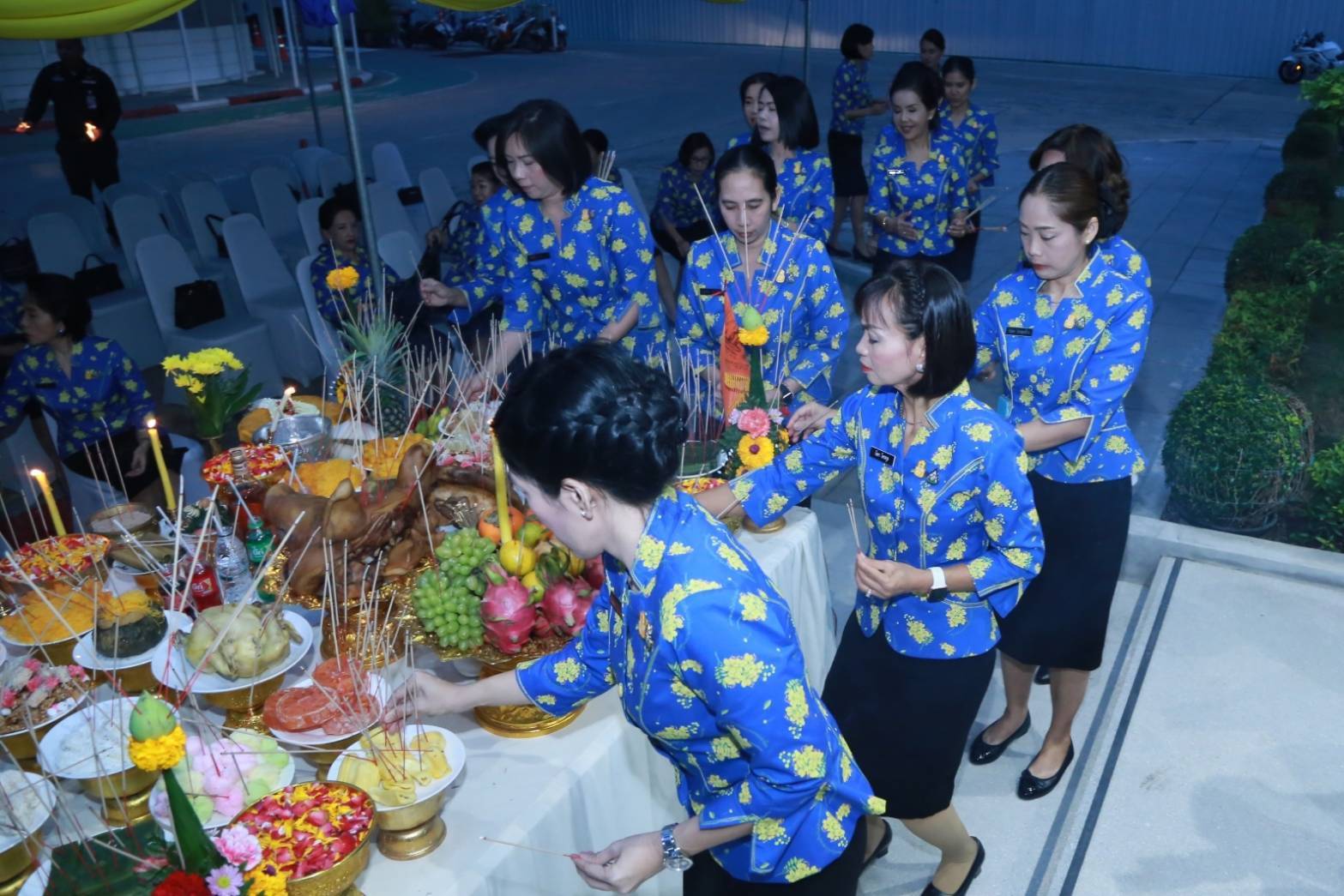 026 เมื่อวันที่ ๘ พฤศจิกายน ๒๕๖๒ นายกสมาคมภริยาฯ เป็นประธาน จัดงานวันคล้ายวันสถาปนาสมาคมภริยาข้าราชการสำนักงานปลัดกระทรวงกลาโหม (๙ พฤศจิกายน) ครบรอบปีที่ ๒๙ ณ สำนักงานปลัดกระทรวงกลาโหม (พื้นที่ถนนศรีสมาน) จ.นนทบุรี
