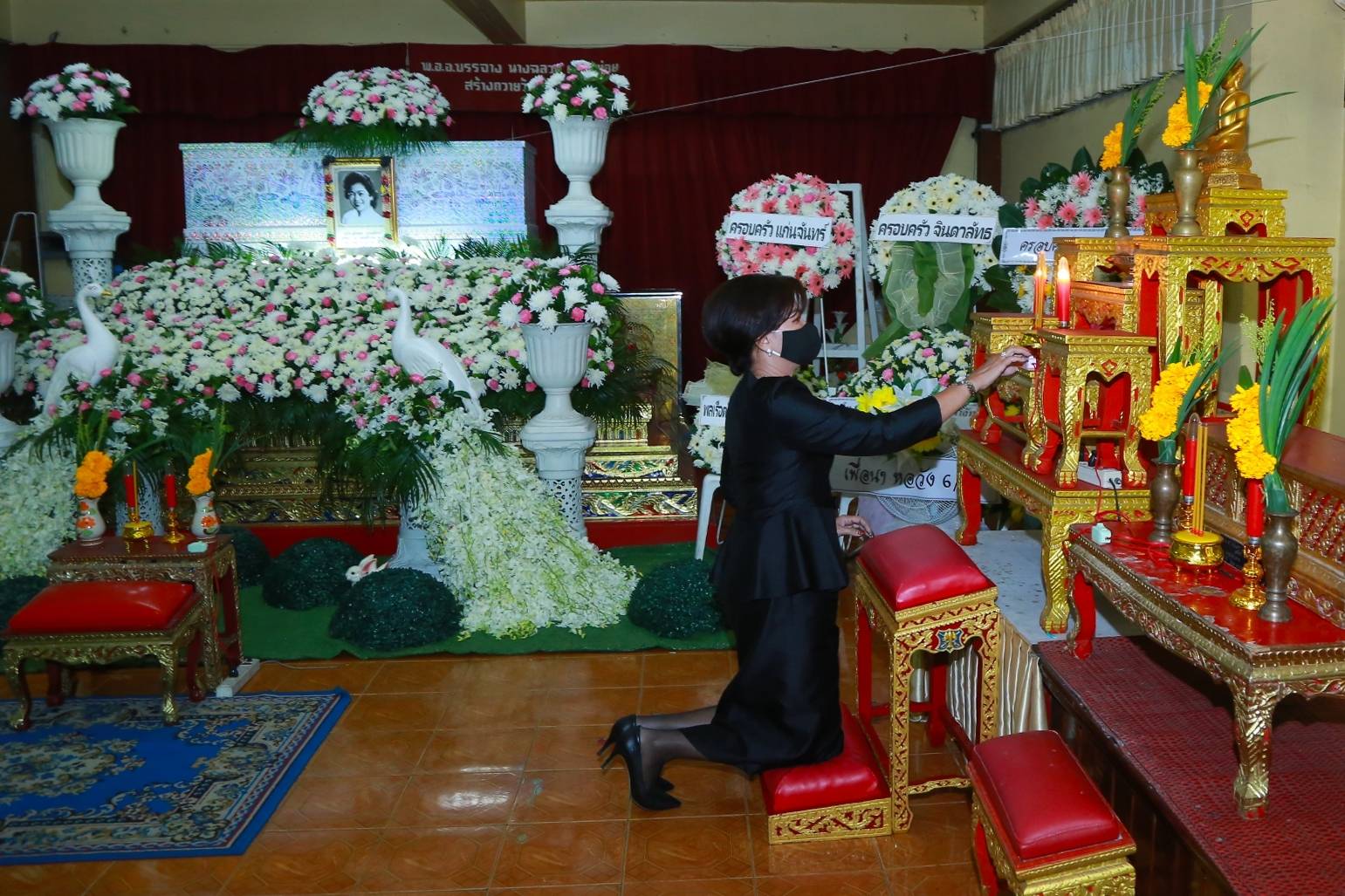 095 เมื่อวันศุกร์ที่ ๒๔ กรกฎาคม ๒๕๖๓ สมาคมภริยาข้าราชการสำนักงานปลัดกระทรวงกลาโหมเป็นเจ้าภาพสวดพระอภิธรรม