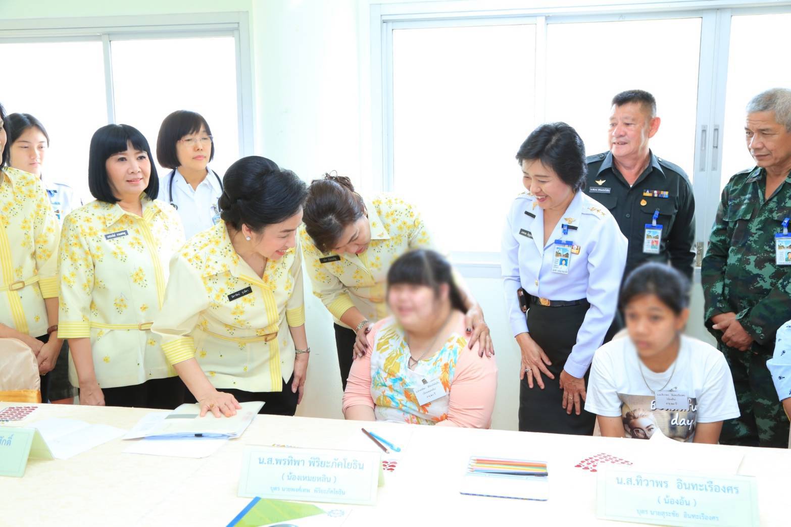 ๐๕๖ เมื่อวันที่ ๑๓ กุมภาพันธ์ ๒๕๖๒ นายกสมาคมภริยาฯ พร้อมด้วยคณะกรรมการฯ เดินทางไปตรวจเยี่ยมโครงการต่างๆของสมาคมฯ ในพื้นที่ของโรงงานวัตถุระเบิดทหาร กรมการอุตสาหกรรมทหาร ศูนย์การอุตสาหกรรมป้องกันประเทศและพลังงานทหาร จังหวัดนครสวรรค์