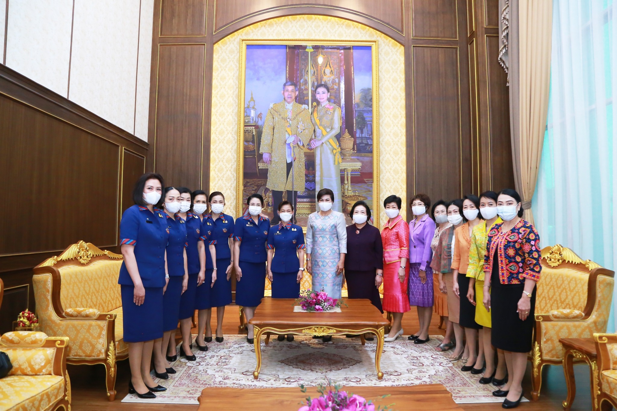 ๐๓๔ นายกสมาคมฯ ต้อนรับคุณบุษกร ศรีสวัสดิ์ นายกสมาคมแม่บ้านกองบัญชาการกองทัพไทย