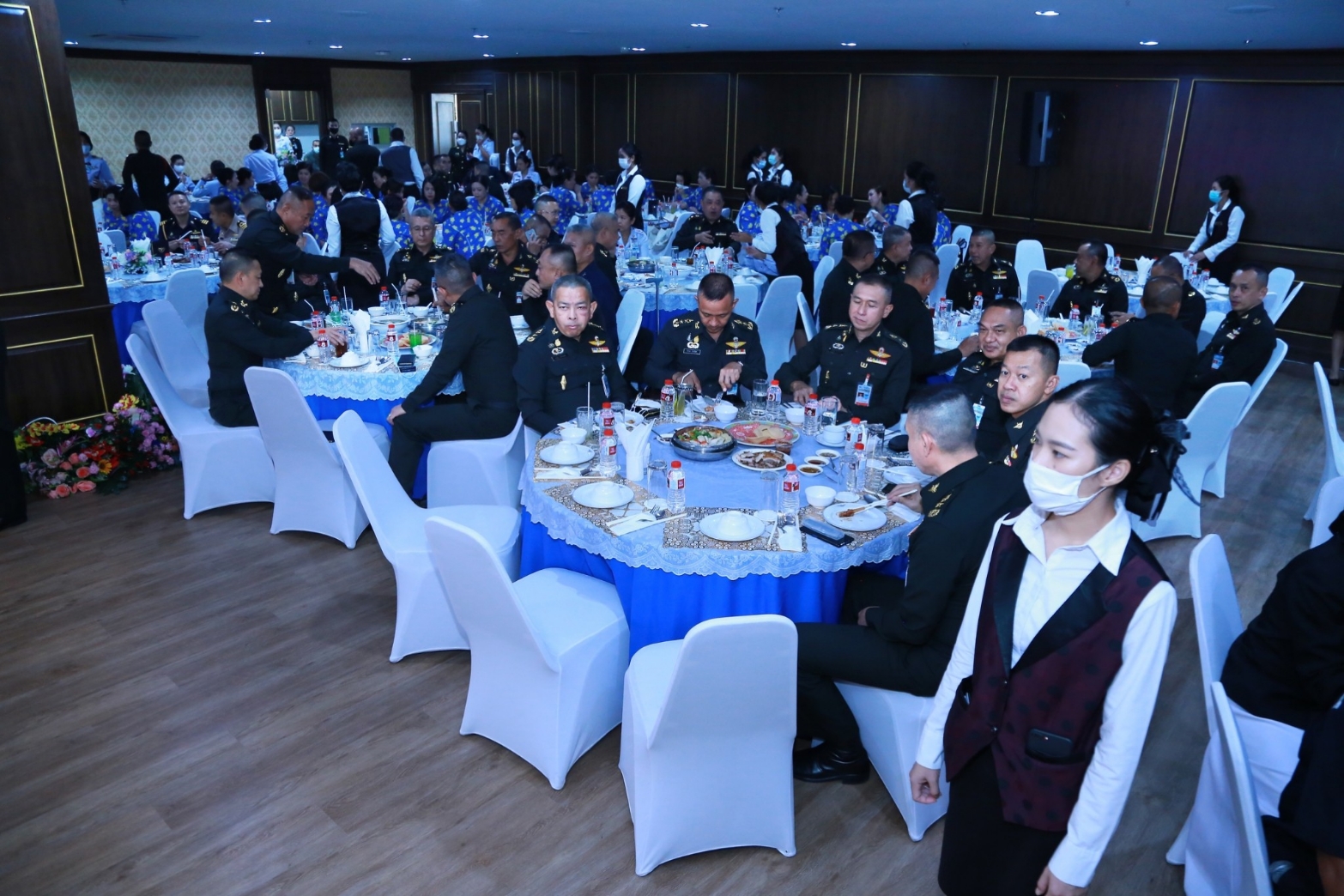 ๐๑๕ งานที่ระลึกวันคล้ายวันสถาปนาสมาคมภริยาข้าราชการสำนักงานปลัดกระทรวงกลาโหม ครบรอบปีที่ ๓๐