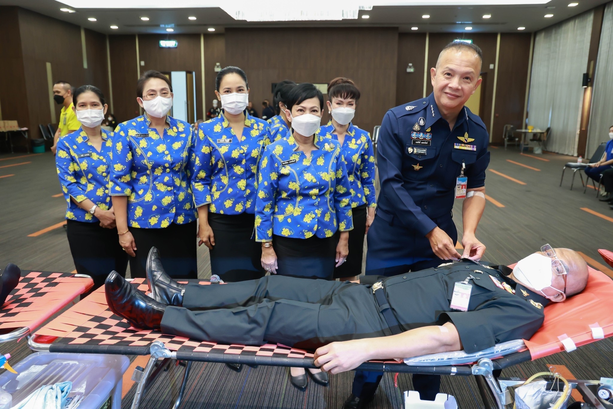 ๑๑๘ คณะกรรมการสมาคมฯ ร่วมกิจกรรมบริจาคโลหิตถวายเป็นพระราชกุศล