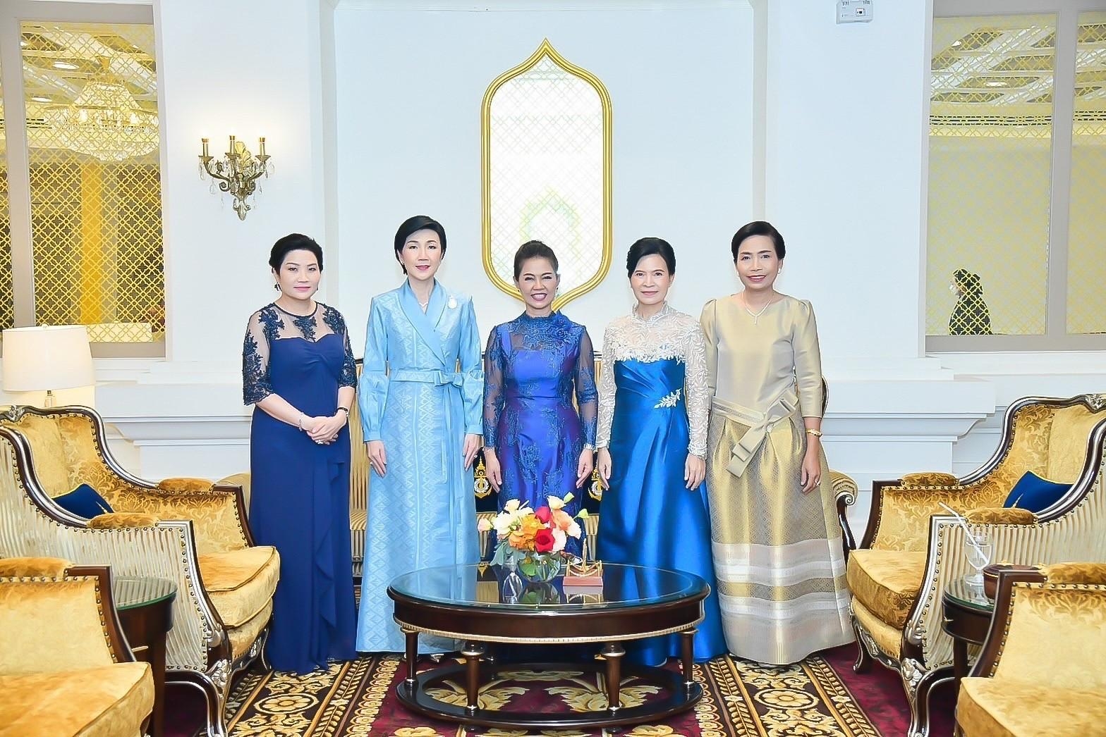 ๐๒๑ พลเอกสิทธิพร มุสิกะสิน รองปลัดกระทรวงกลาโหม พร้อมด้วยอุปนายก สคภ.สป. เป็นผู้แทน ปล.กห. และนายก สคภ.สป. ร่วมงานเลี้ยงรับรองเนื่องในวันกองทัพเรือประจำปี พ.ศ.๒๕๖๕
