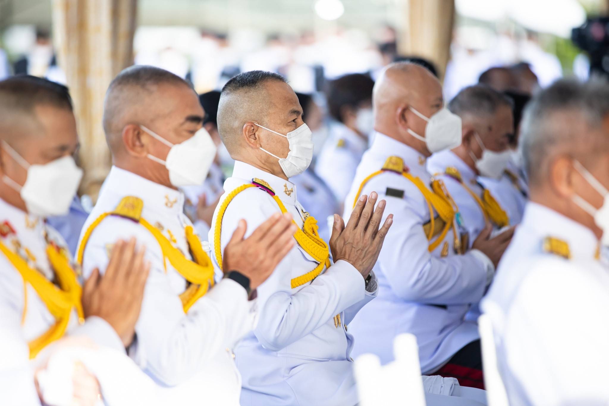 ๑๒๓ ปลัดกระทรวงกลาโหมและนายก สคภ.สป. ร่วมพิธีทำบุญตักบาตรถวายพระราชกุศล เนื่องในโอกาสวันเฉลิมพระชนมพรรษาพระบาทสมเด็จพระเจ้าอยู่หัว ๗๑ พรรษา
