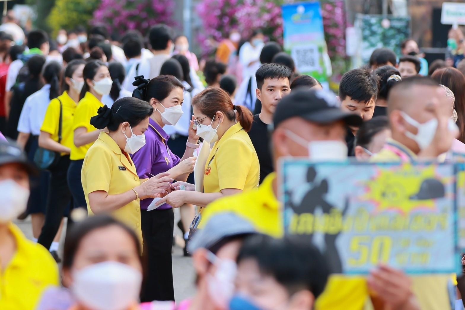๐๕๐ บรรยากาศการออกร้านของ สำนักงานปลัดกระทรวงกลาโหม และสมาคมภริยาข้าราชการสำนักงานปลัดกระทรวงกลาโหม ในงานกาชาดประจำปี ๒๕๖๕
