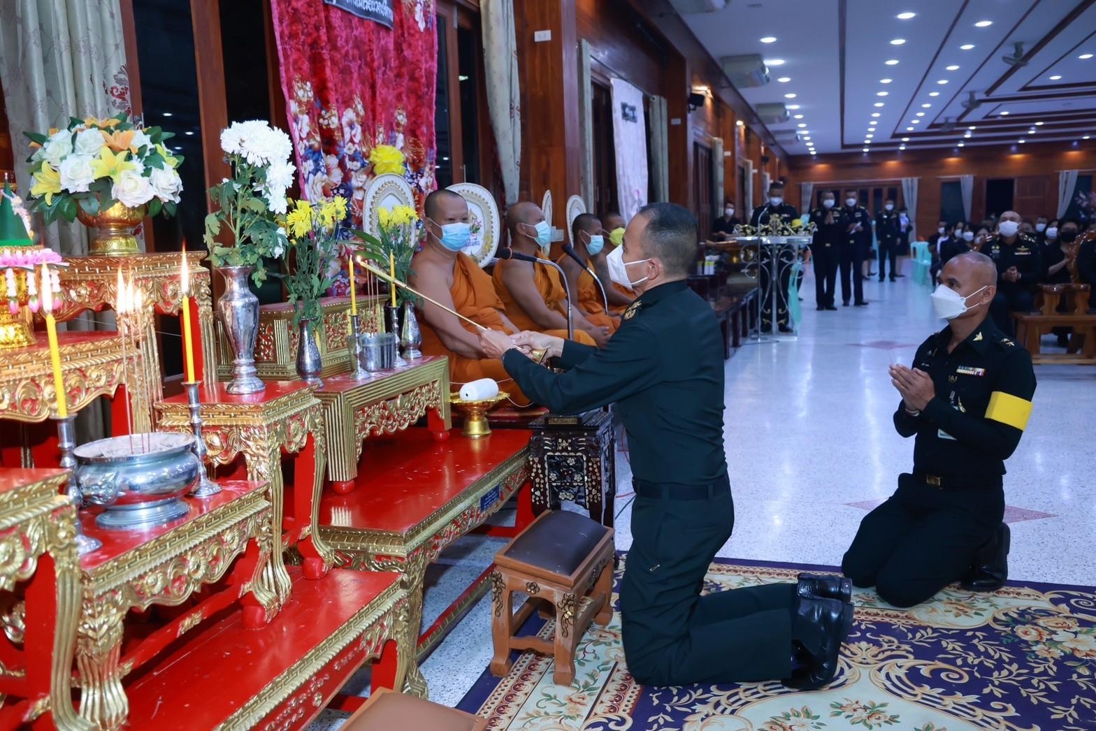 ๐๖๐ สมาคมภริยาข้าราชการสำนักงานปลัดกระทรวงกลาโหม เป็นเจ้าภาพร่วมพิธีสวดพระอภิธรรม บิดาของคณะกรรมการสมาคมฯ